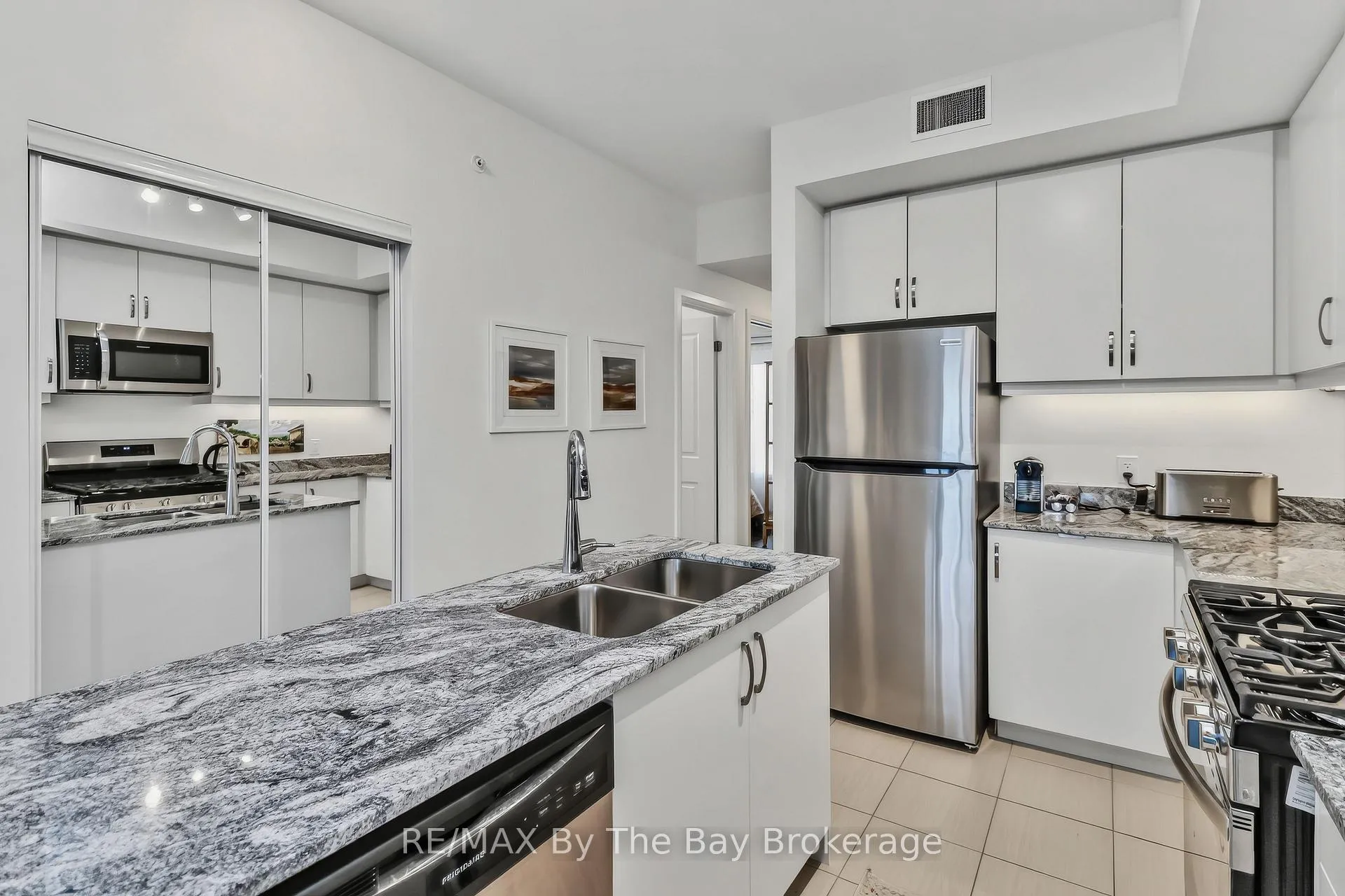 Photo 11 of Unit 311, 5 Spooner Crescent, Collingwood — HOMEH