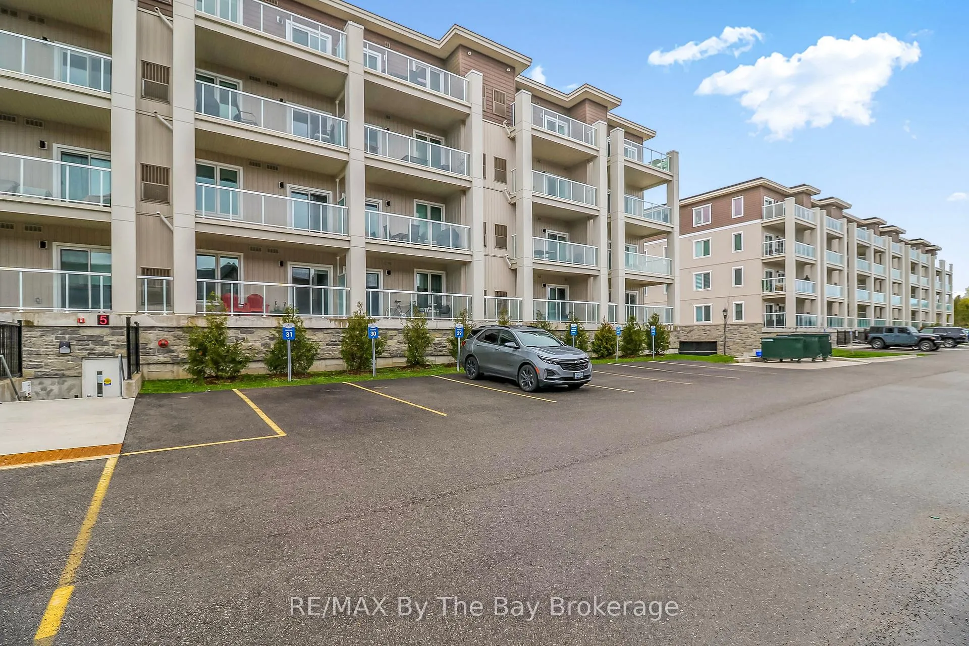 Photo 37 of Unit 311, 5 Spooner Crescent, Collingwood — HOMEH
