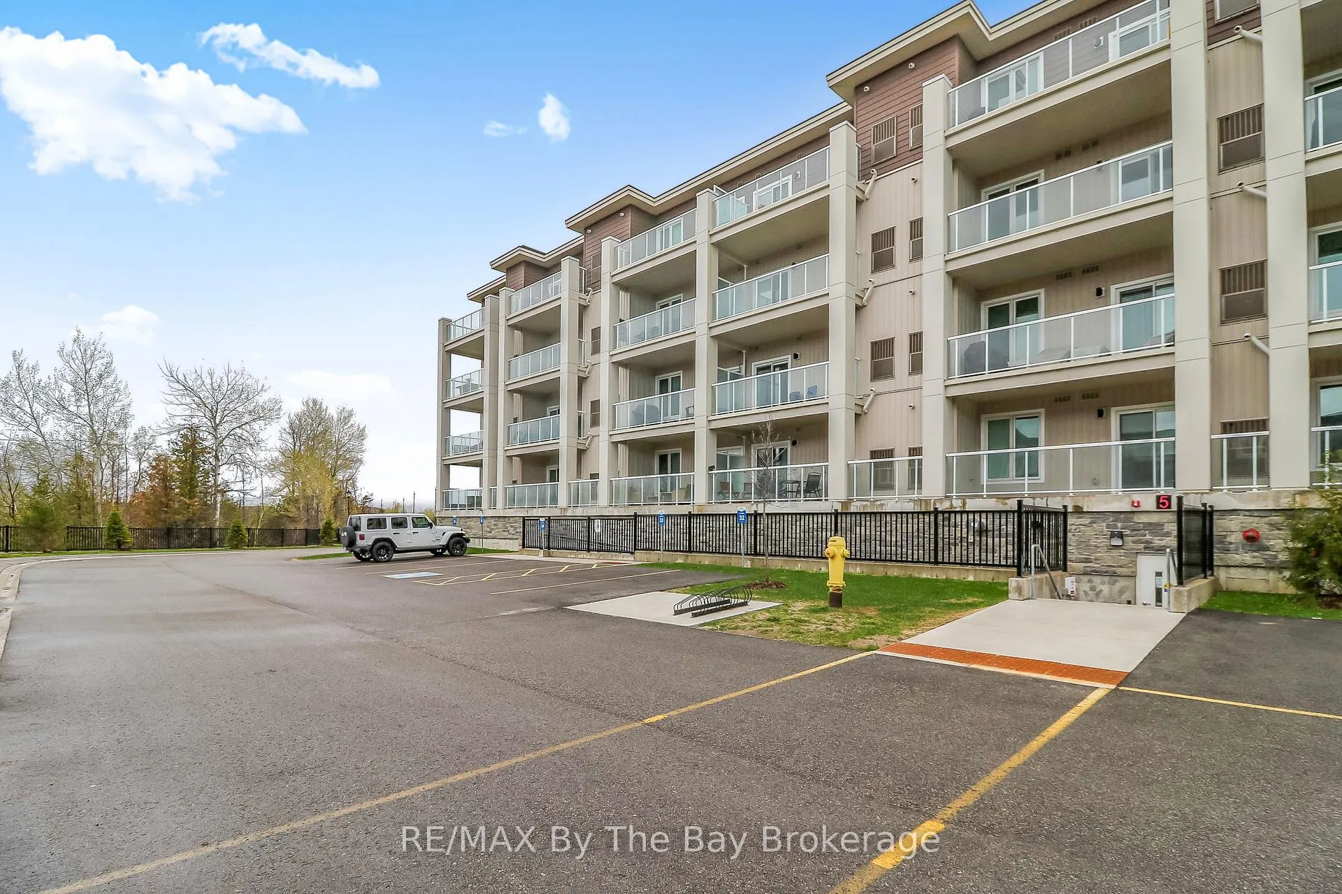 Photo 38 of Unit 311, 5 Spooner Crescent, Collingwood — HOMEH