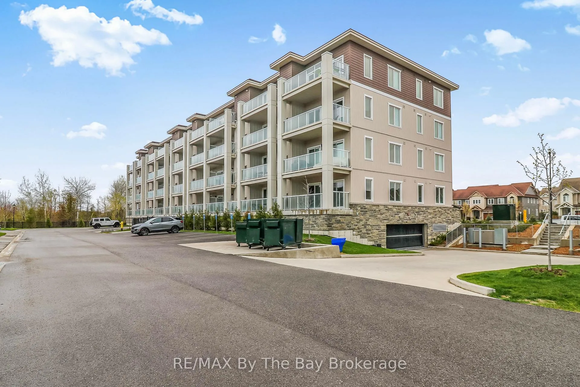 Photo 39 of Unit 311, 5 Spooner Crescent, Collingwood — HOMEH