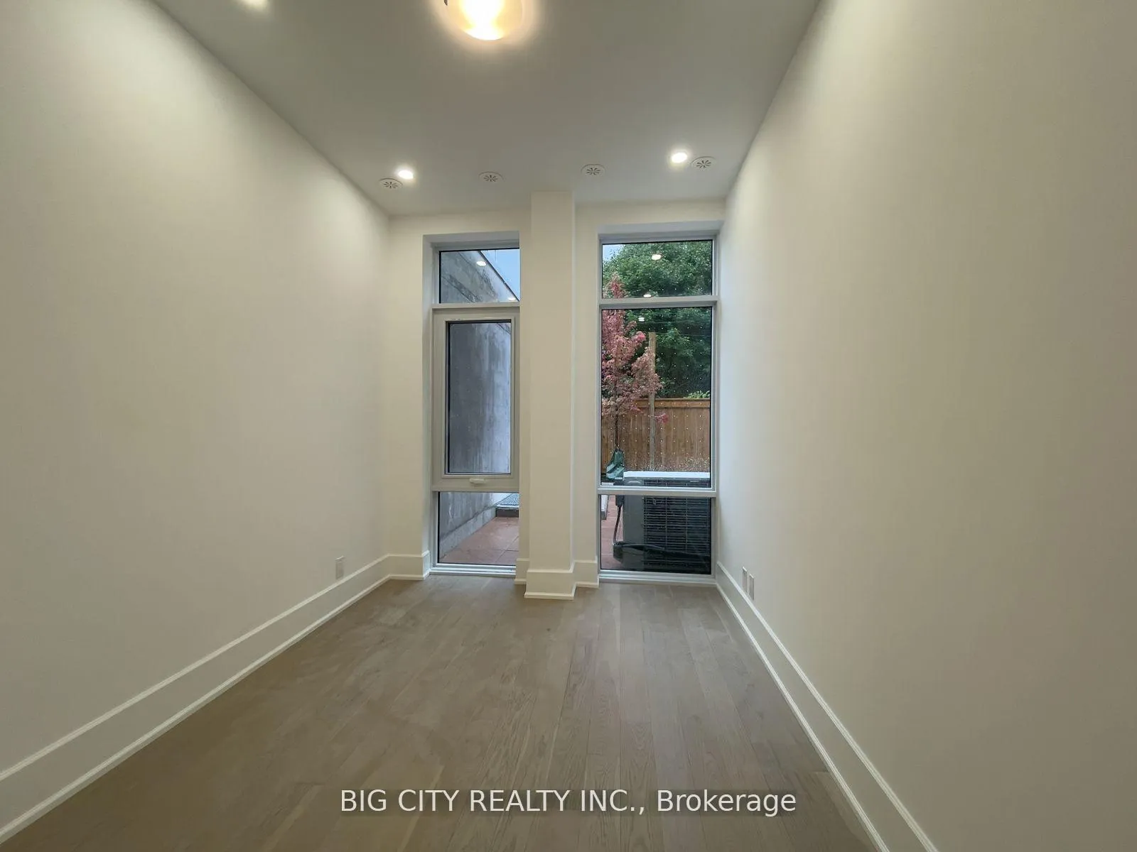 Photo 12 of Unit 102, 800 Broadview Avenue, Toronto, Playter Estates-Danforth — HOMEH