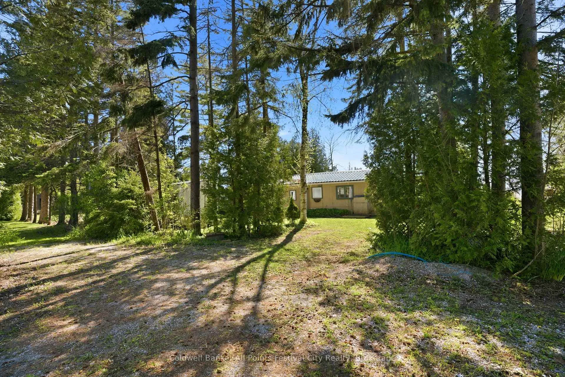 Photo 3 of 79257 Fuller Drive, Central Huron, Goderich — HOMEH