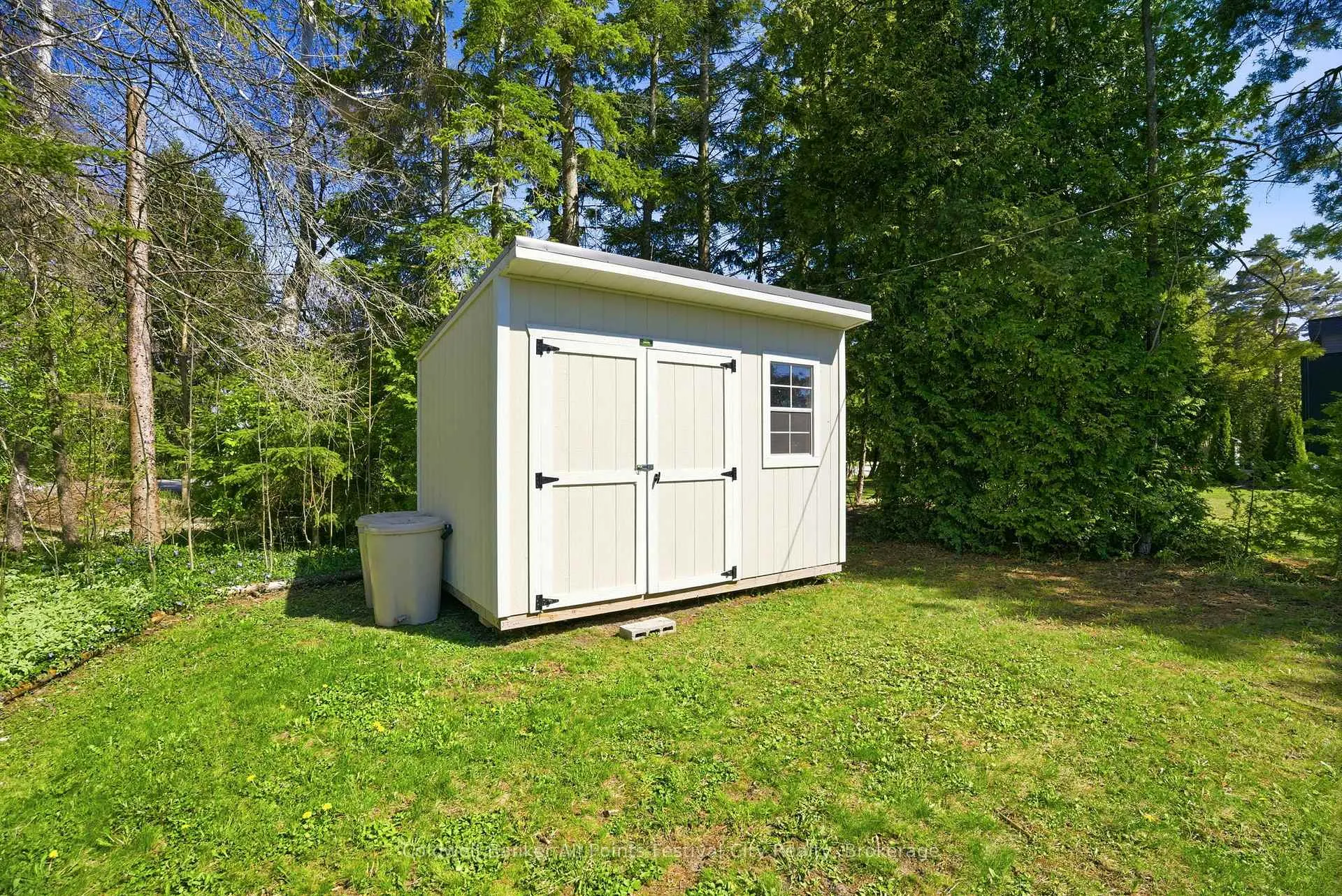 Photo 15 of 79257 Fuller Drive, Central Huron, Goderich — HOMEH