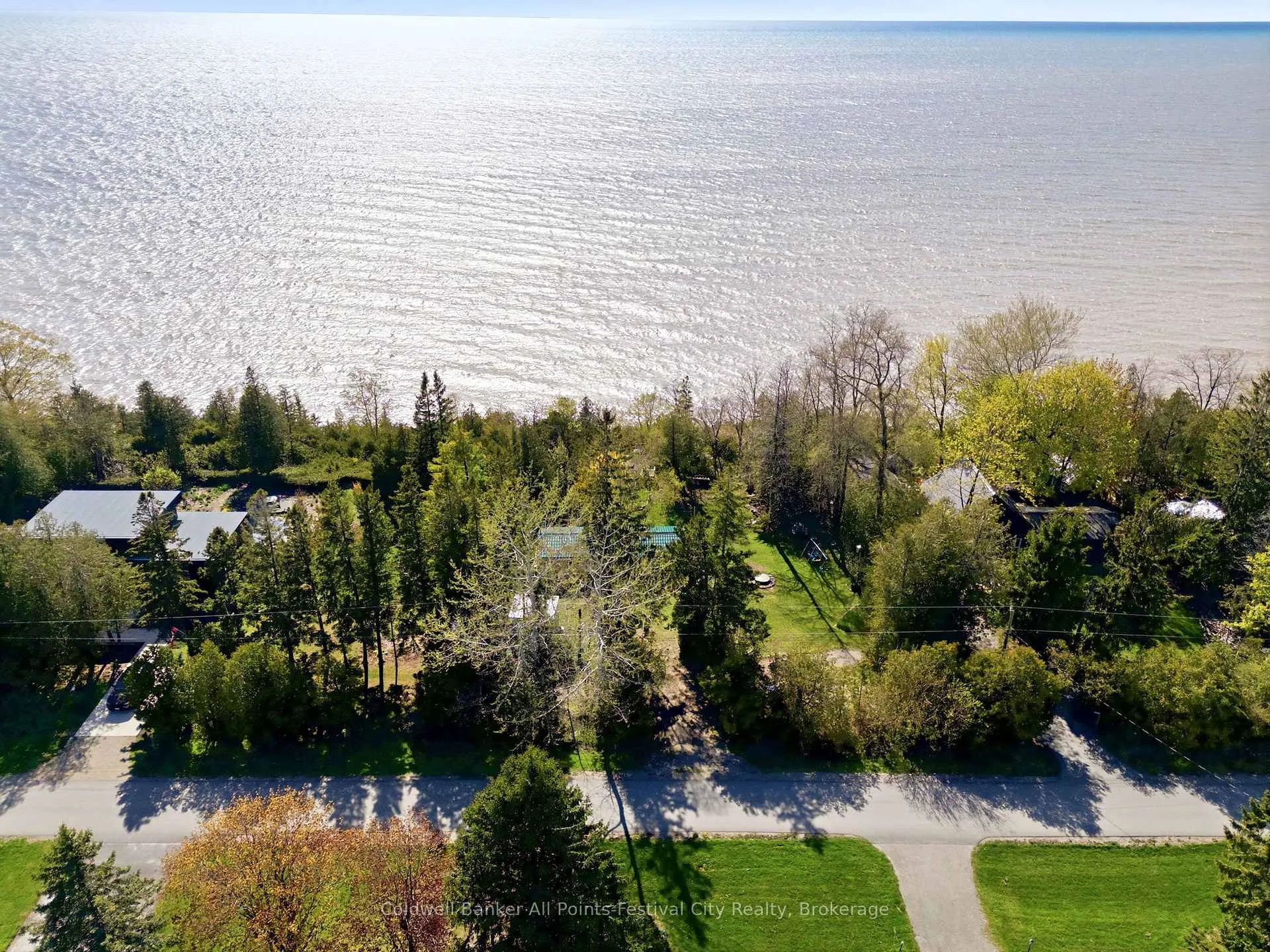 Photo 22 of 79257 Fuller Drive, Central Huron, Goderich — HOMEH