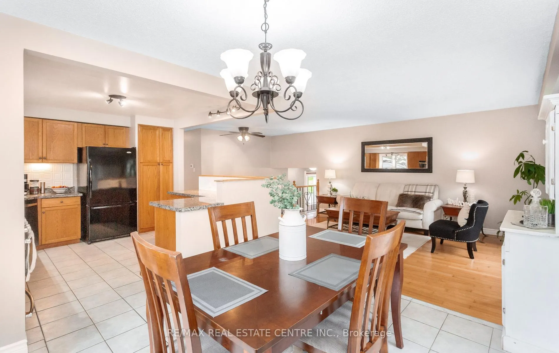 Photo 2 of 13450 Heritage Road, Caledon, Rural Caledon — HOMEH