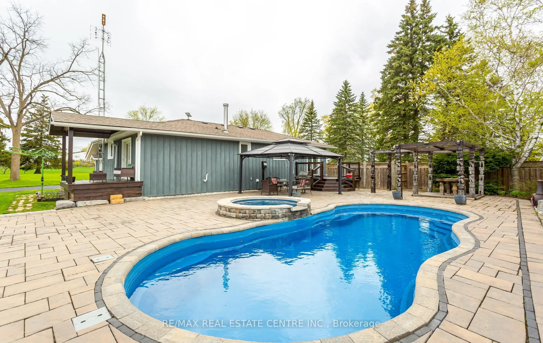 Photo 37 of 13450 Heritage Road, Caledon, Rural Caledon — HOMEH