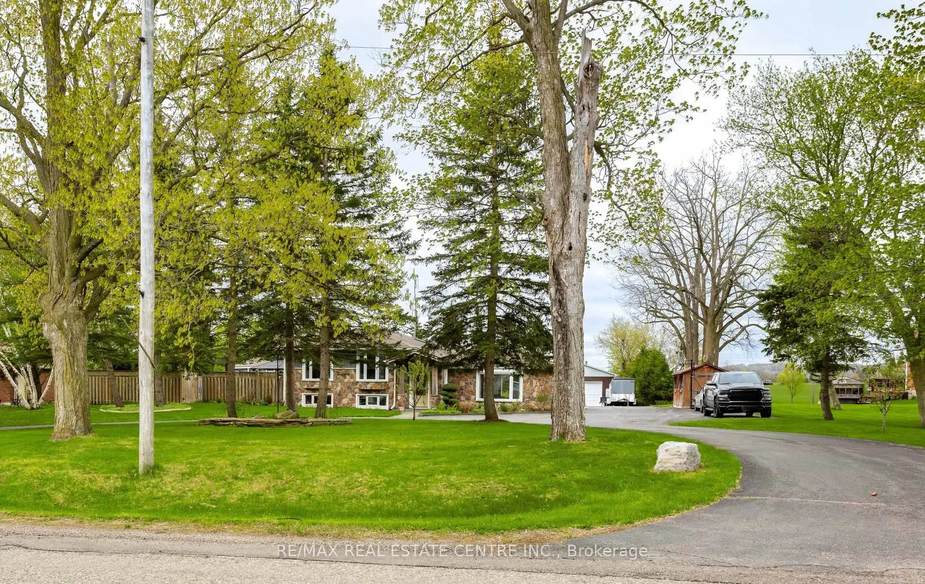 Photo 43 of 13450 Heritage Road, Caledon, Rural Caledon — HOMEH
