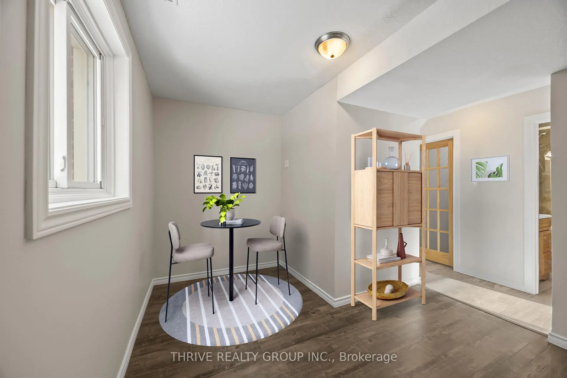 Photo 16 of Unit 2, 329 Thompson Road, London, South I — HOMEH