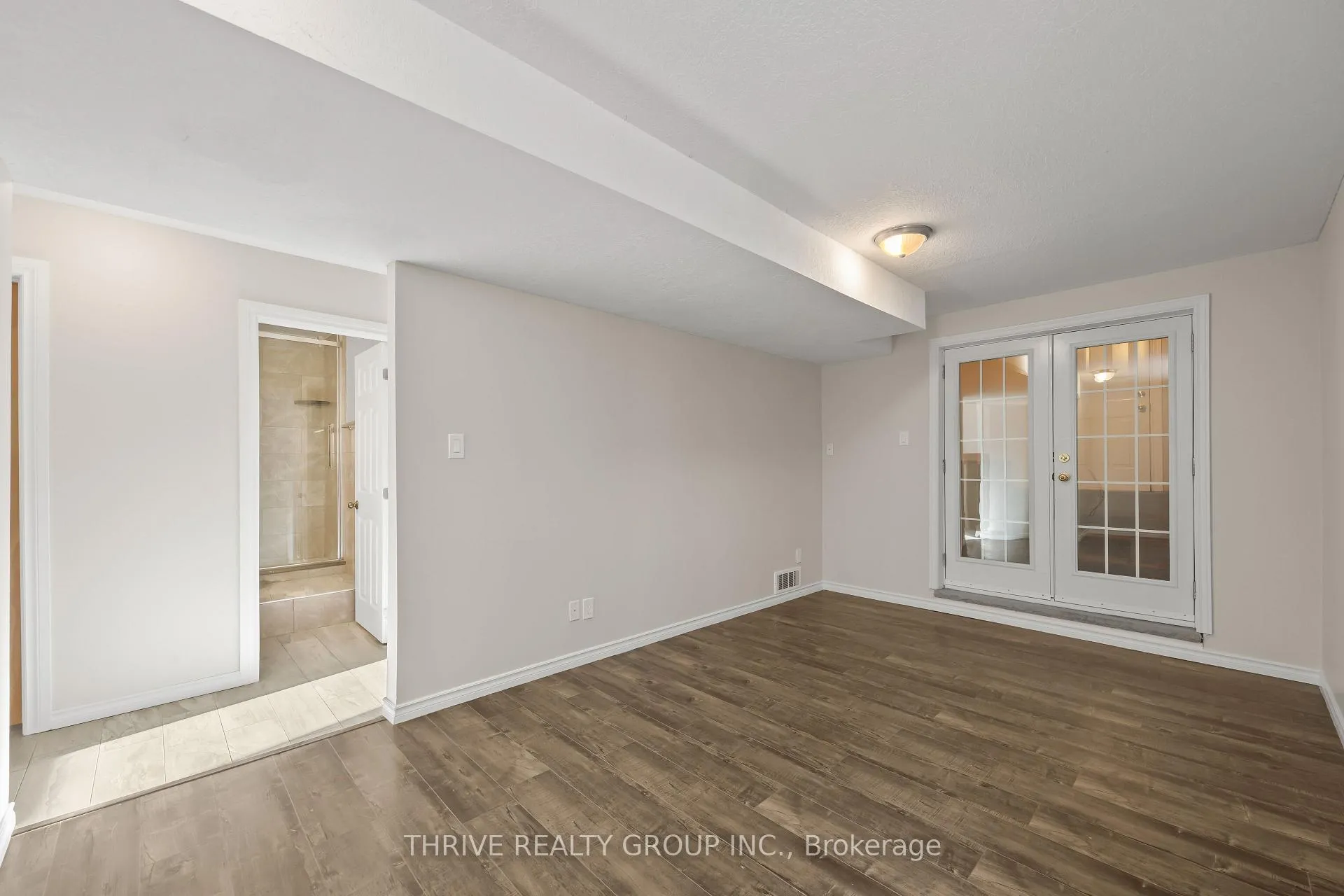 Photo 17 of Unit 2, 329 Thompson Road, London, South I — HOMEH