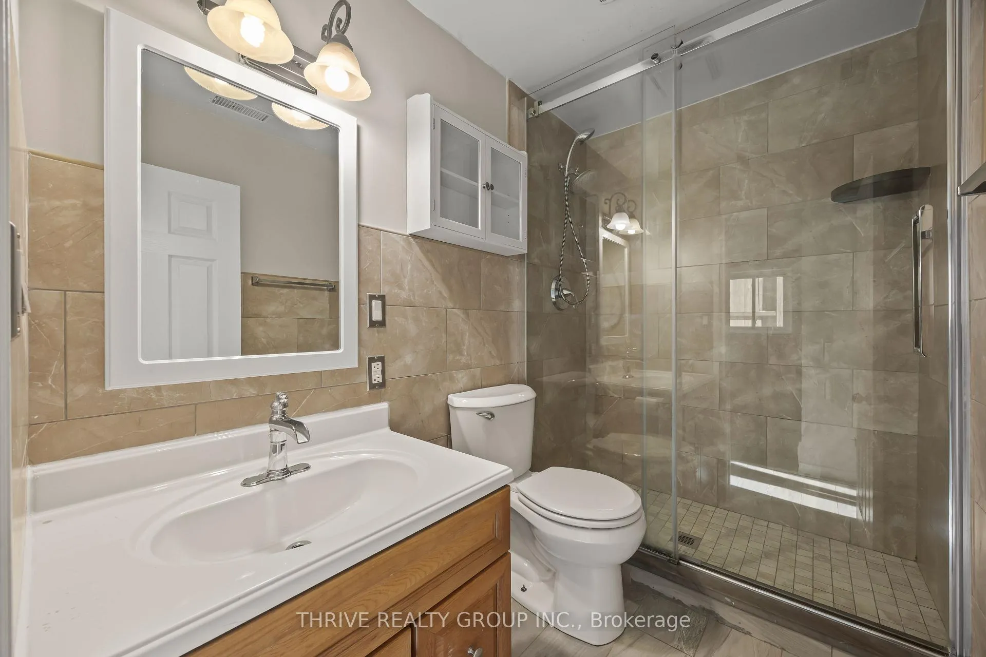 Photo 18 of Unit 2, 329 Thompson Road, London, South I — HOMEH