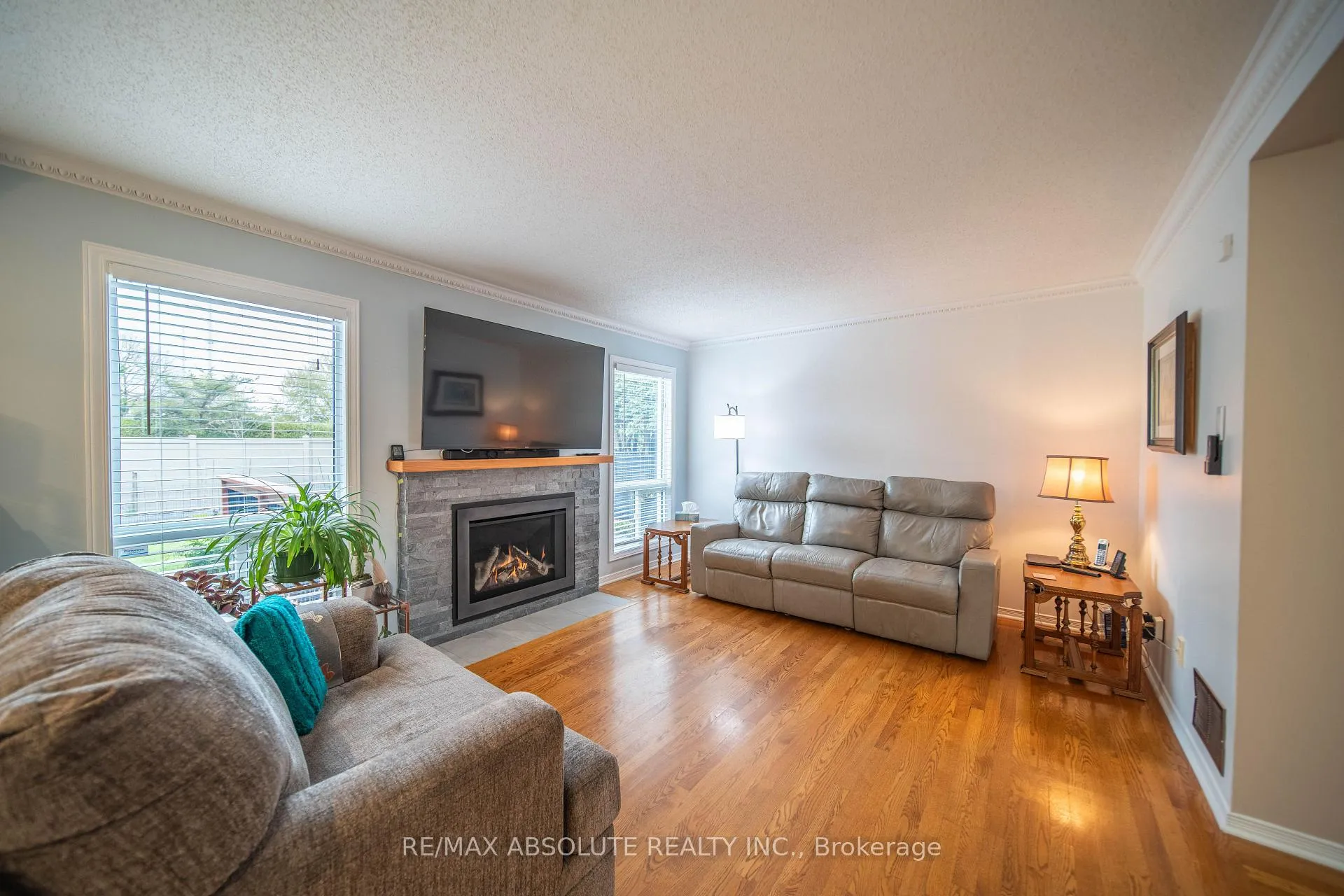 Photo 18 of 698 Thicket Way, Ottawa, Fallingbrook/Gardenway South — HOMEH