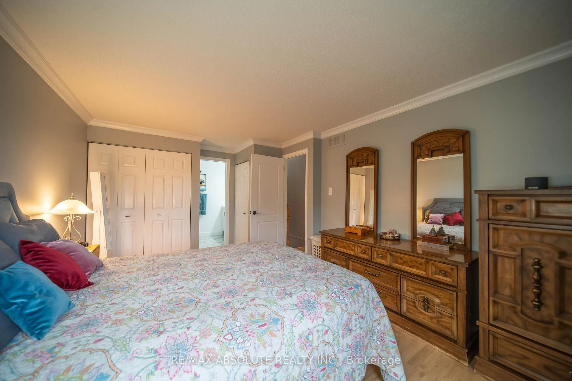 Photo 22 of 698 Thicket Way, Ottawa, Fallingbrook/Gardenway South — HOMEH