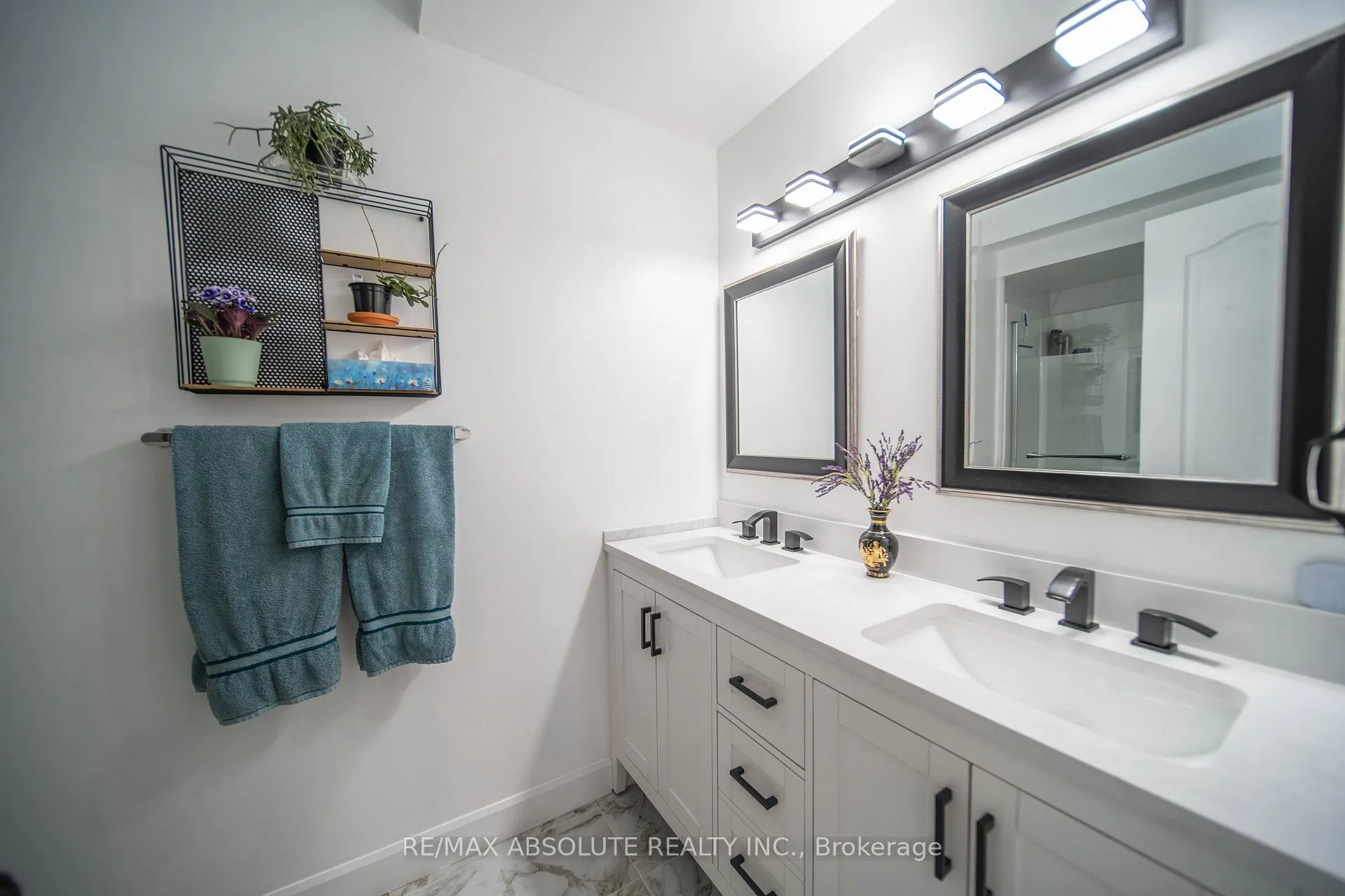 Photo 23 of 698 Thicket Way, Ottawa, Fallingbrook/Gardenway South — HOMEH