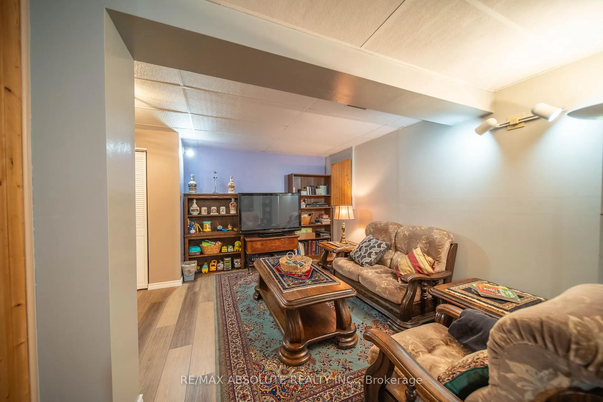 Photo 29 of 698 Thicket Way, Ottawa, Fallingbrook/Gardenway South — HOMEH