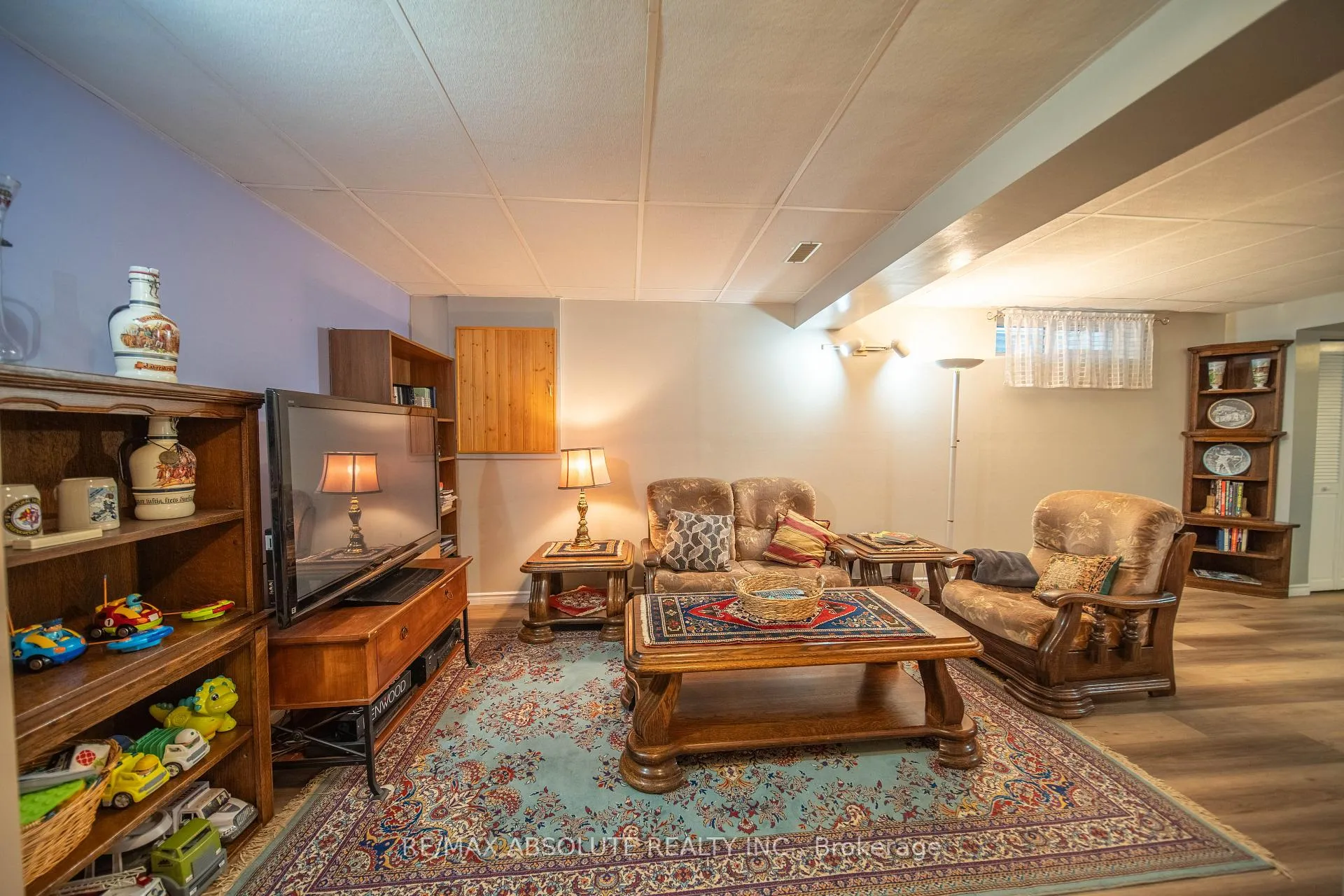 Photo 30 of 698 Thicket Way, Ottawa, Fallingbrook/Gardenway South — HOMEH