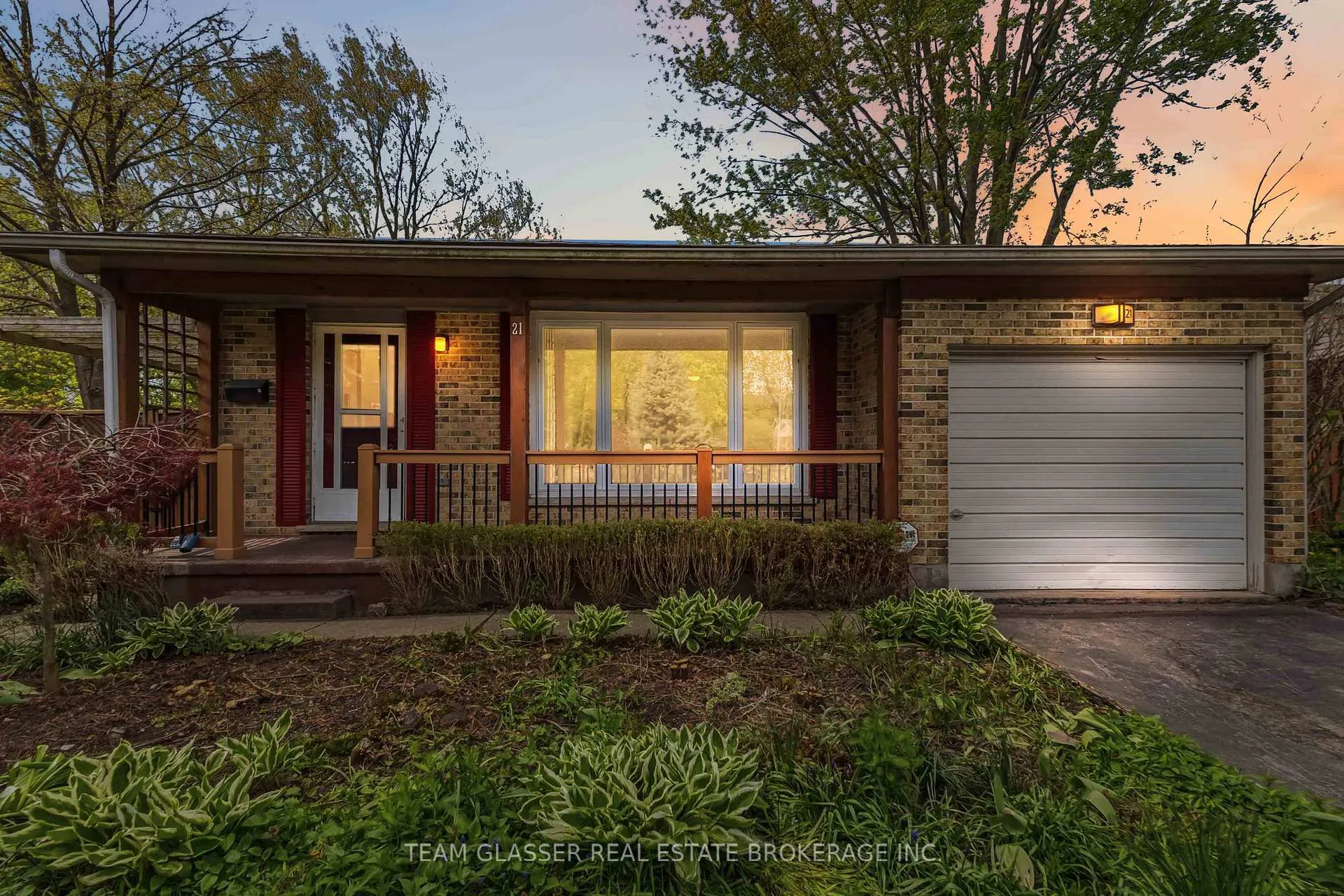 Photo 7 of 21 Goodman Drive, London, South T — HOMEH