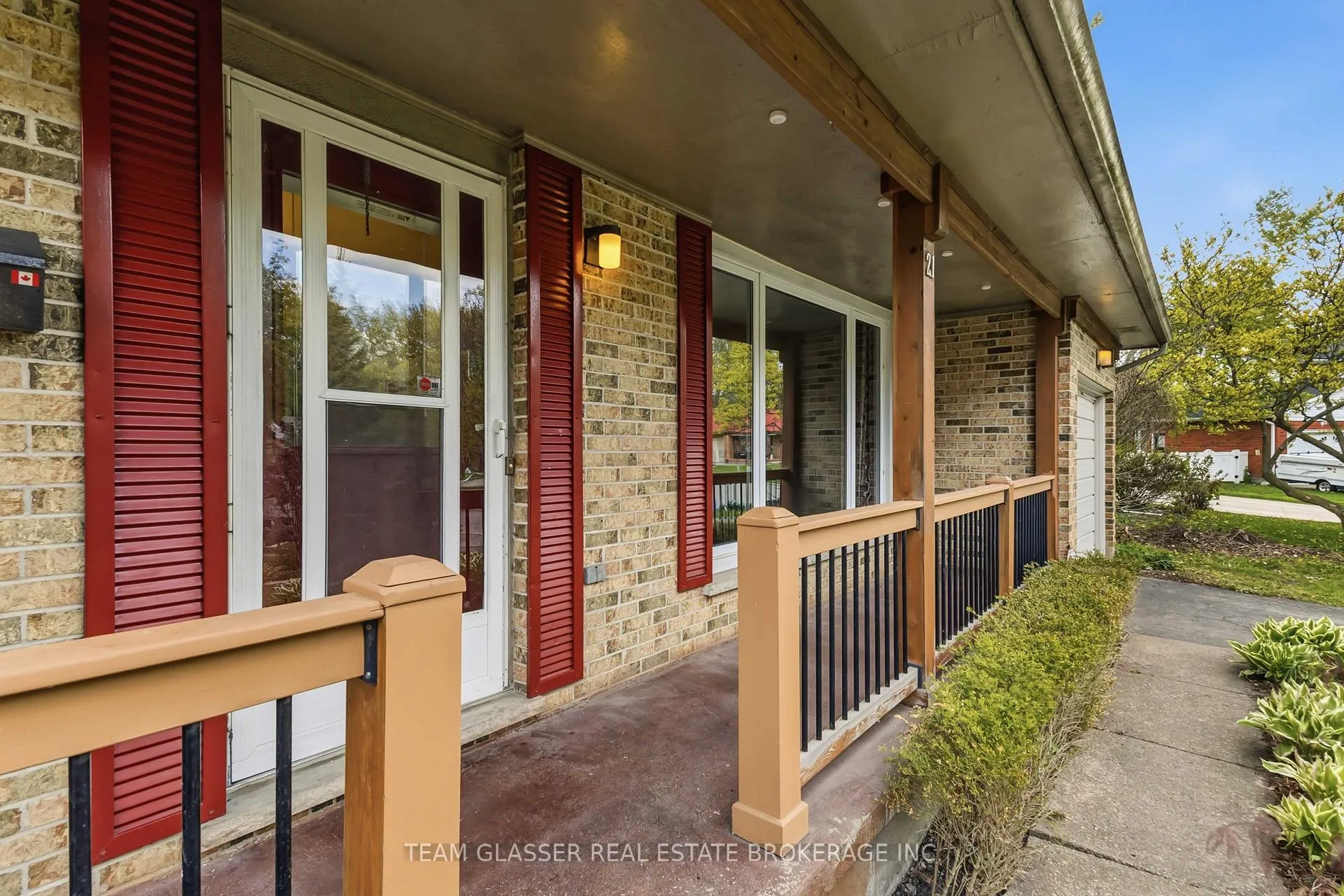 Photo 9 of 21 Goodman Drive, London, South T — HOMEH