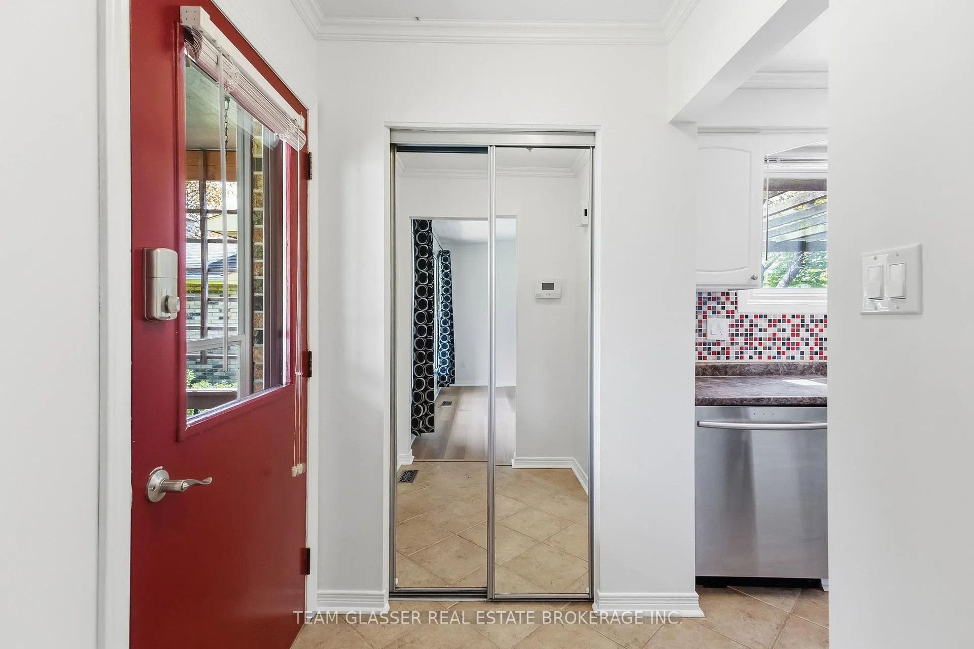 Photo 11 of 21 Goodman Drive, London, South T — HOMEH