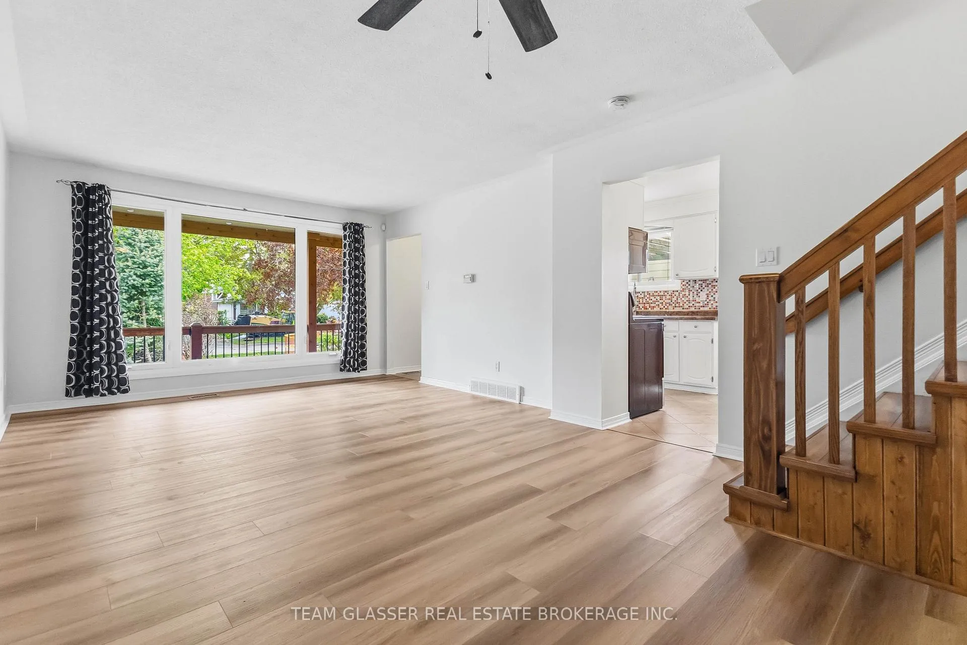 Photo 16 of 21 Goodman Drive, London, South T — HOMEH