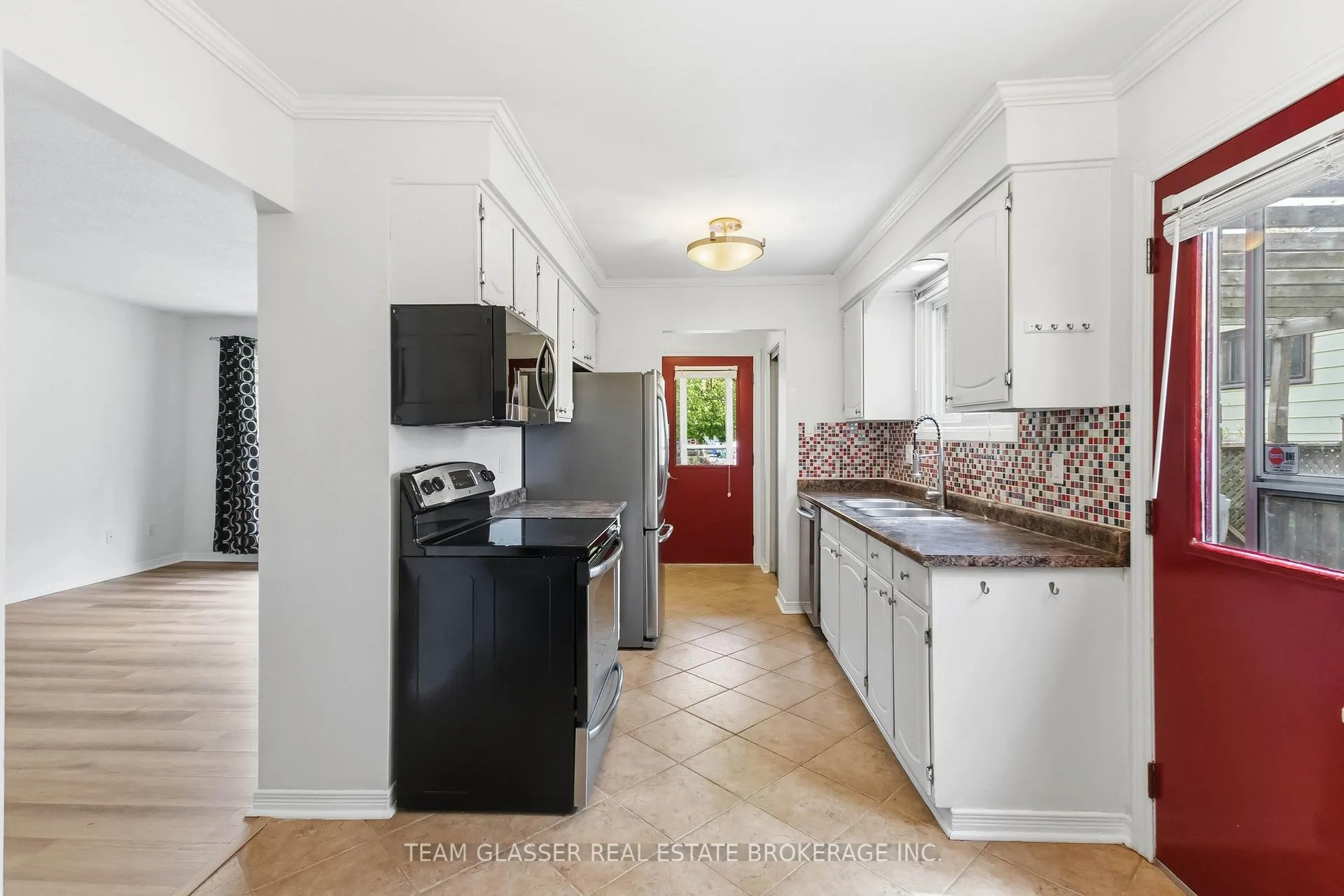 Photo 20 of 21 Goodman Drive, London, South T — HOMEH