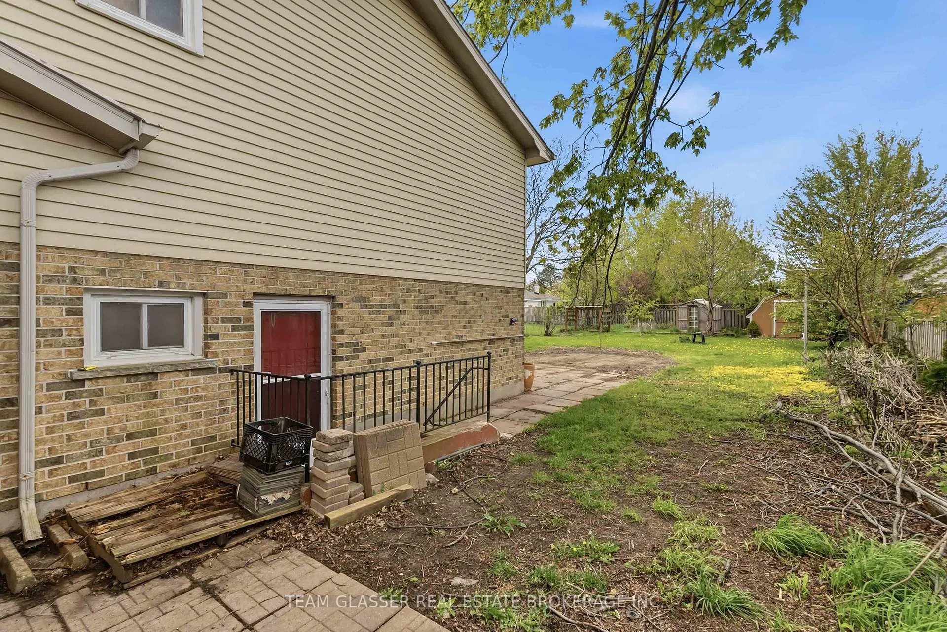 Photo 40 of 21 Goodman Drive, London, South T — HOMEH