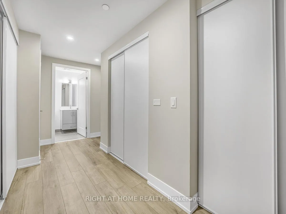 Photo 4 of Unit 302, 1316 Kingston Road, Scarborough, Birchcliffe-Cliffside — HOMEH