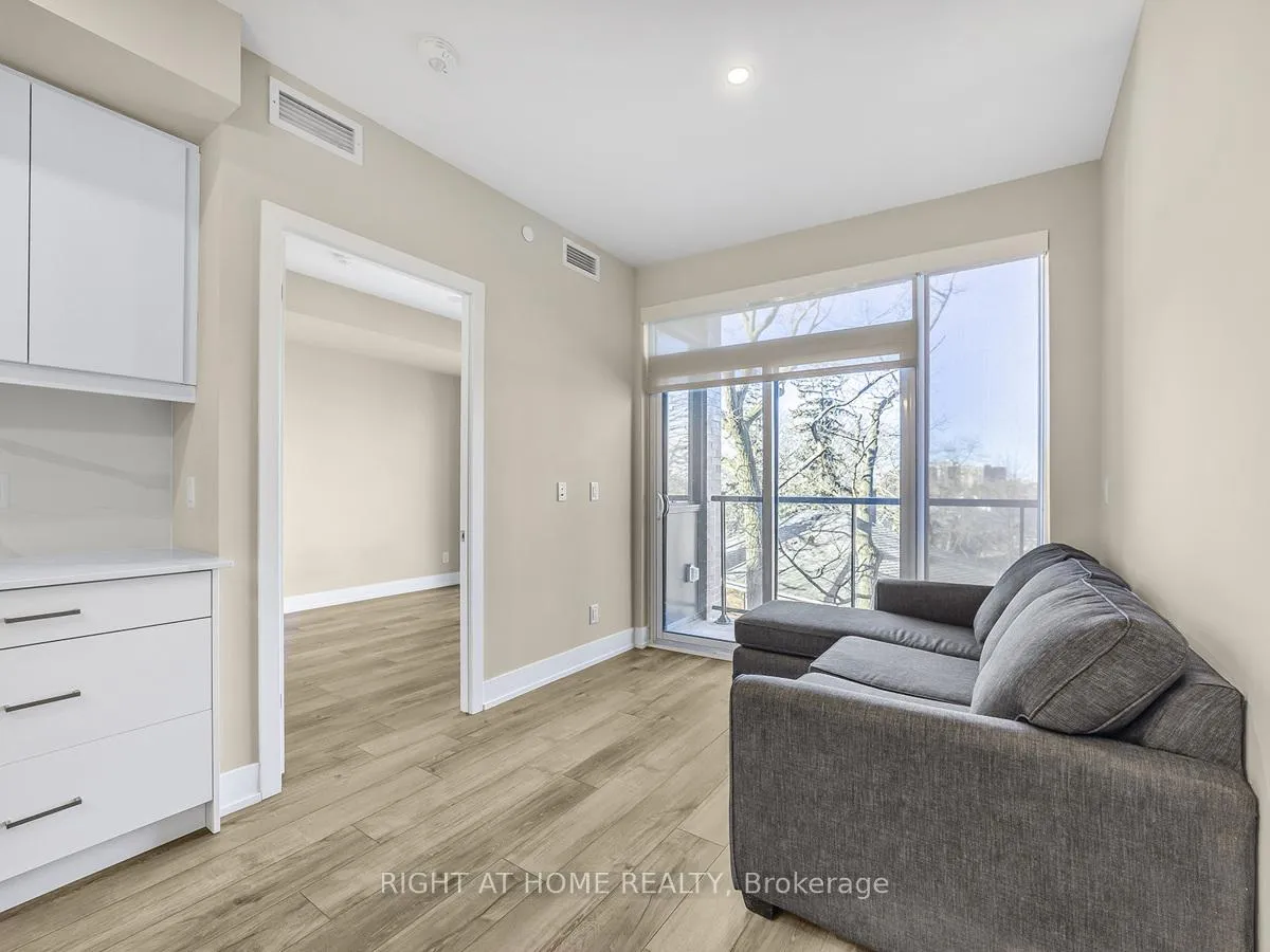 Photo 6 of Unit 302, 1316 Kingston Road, Scarborough, Birchcliffe-Cliffside — HOMEH