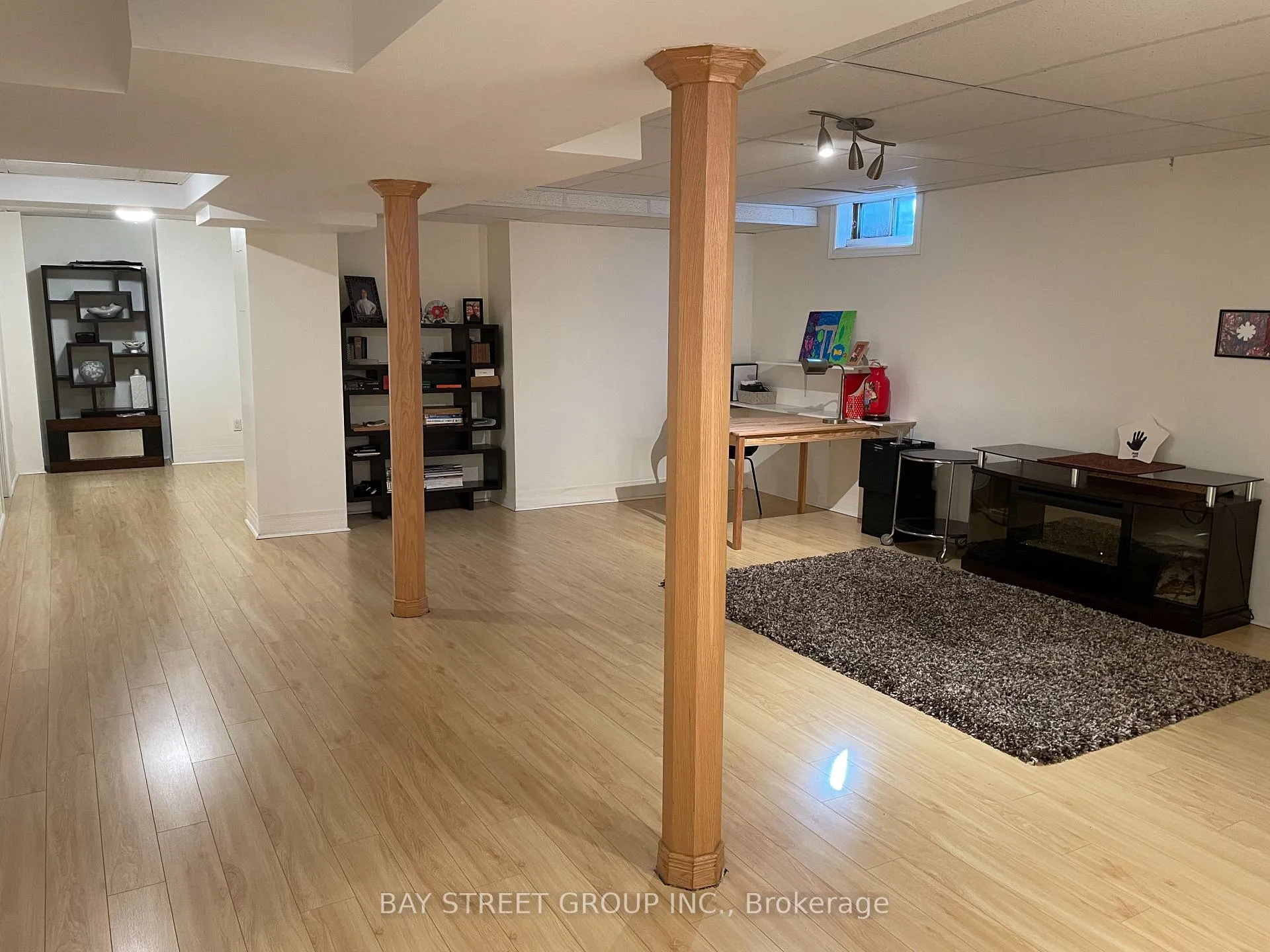 Photo 6 of 1072 Stephenson Drive, Burlington, Brant — HOMEH