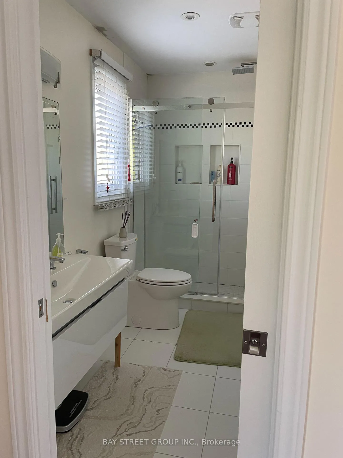 Photo 11 of 1072 Stephenson Drive, Burlington, Brant — HOMEH