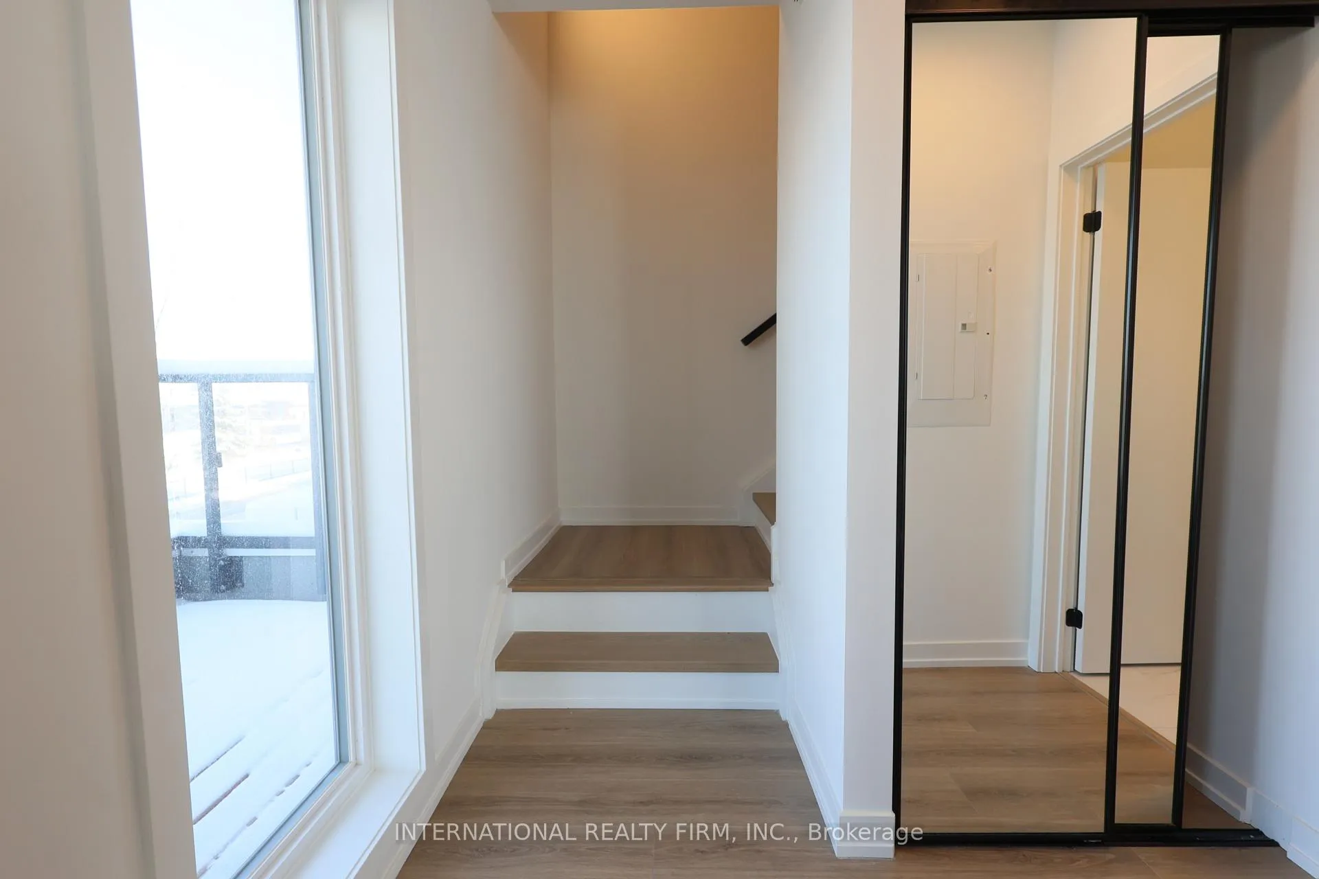 Photo 13 of Unit B-020, 20 Lagerfeld Drive, Brampton, Northwest Brampton — HOMEH