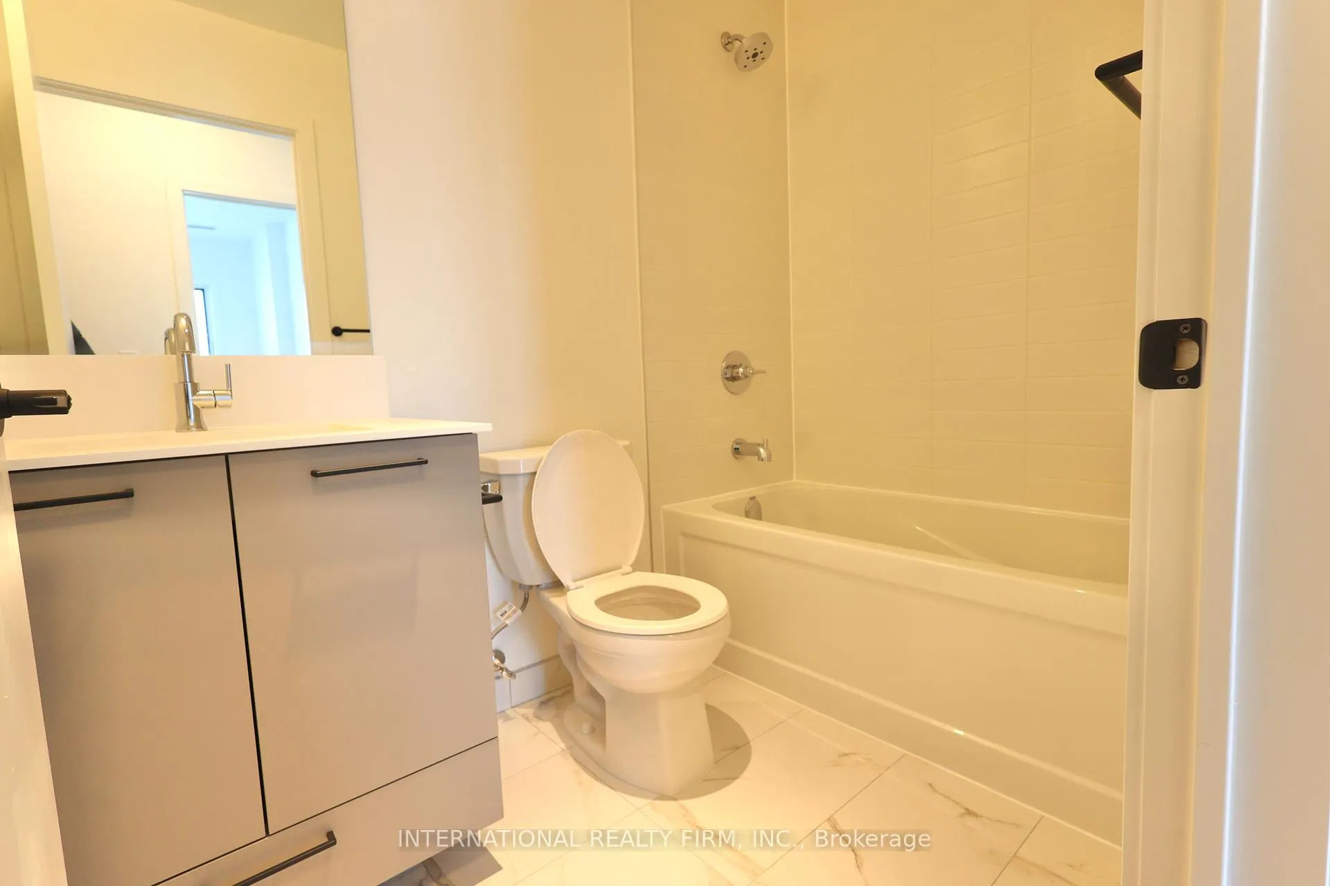 Photo 28 of Unit B-020, 20 Lagerfeld Drive, Brampton, Northwest Brampton — HOMEH