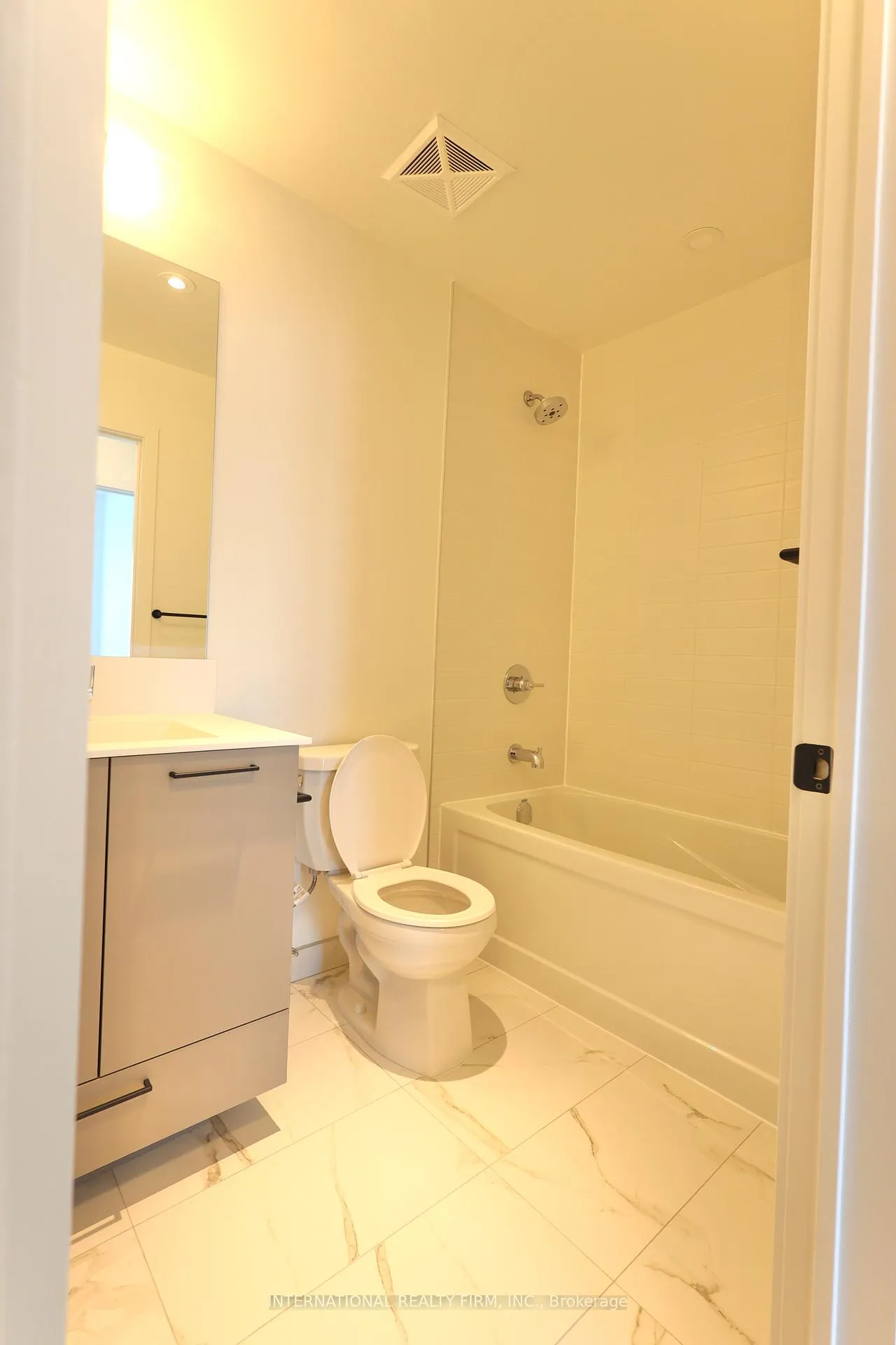 Photo 30 of Unit B-020, 20 Lagerfeld Drive, Brampton, Northwest Brampton — HOMEH