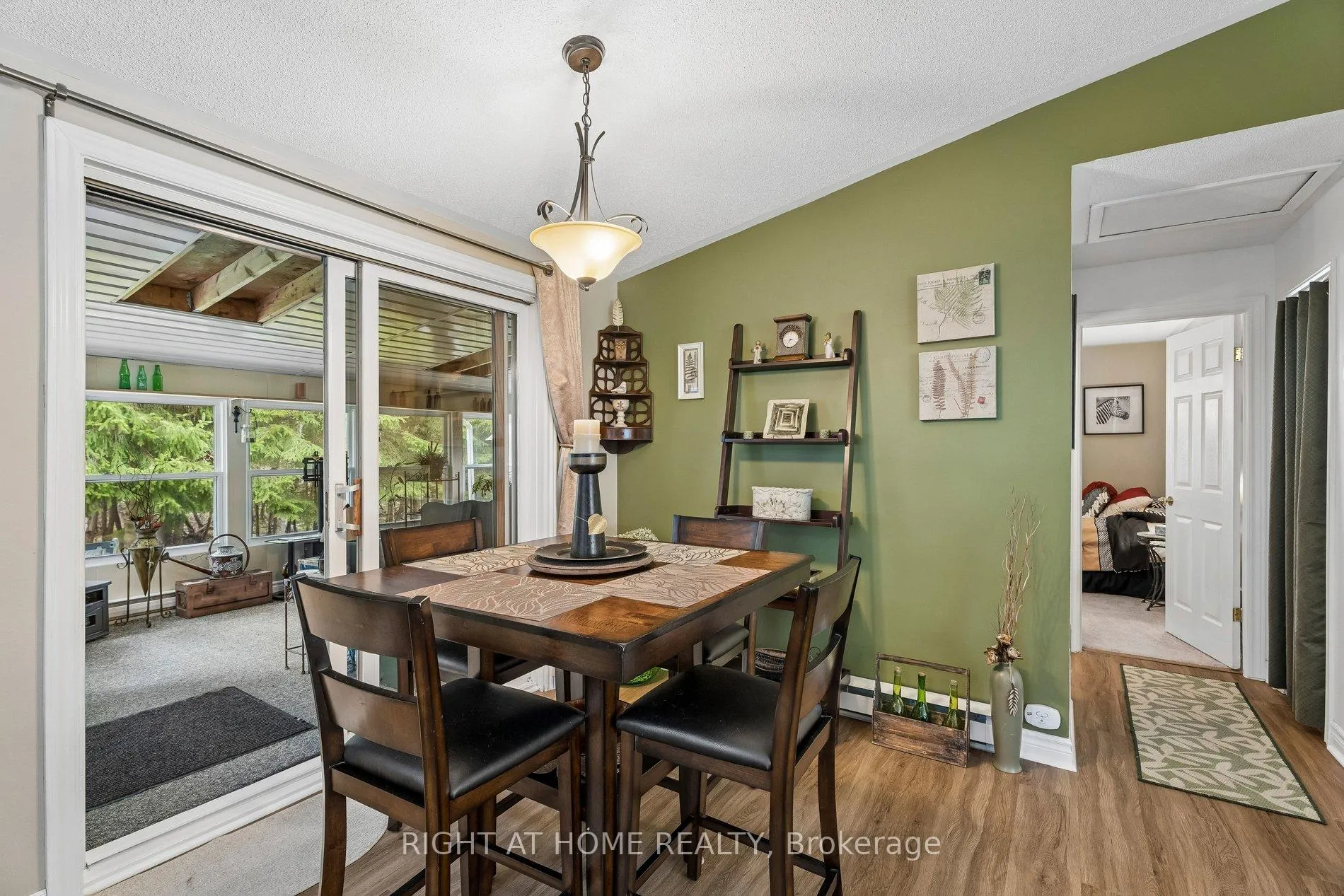 Photo 19 of 1 Allen Drive S, Wasaga Beach — HOMEH