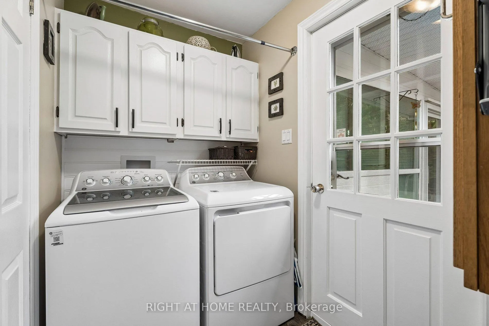 Photo 26 of 1 Allen Drive S, Wasaga Beach — HOMEH