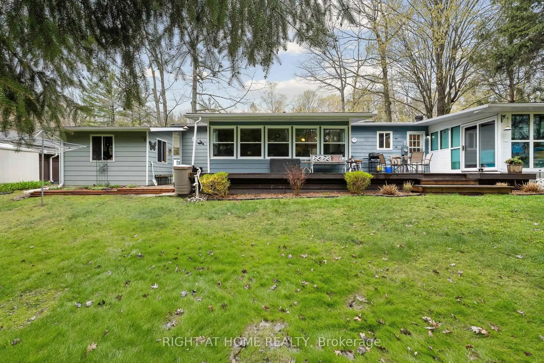 Photo 41 of 1 Allen Drive S, Wasaga Beach — HOMEH