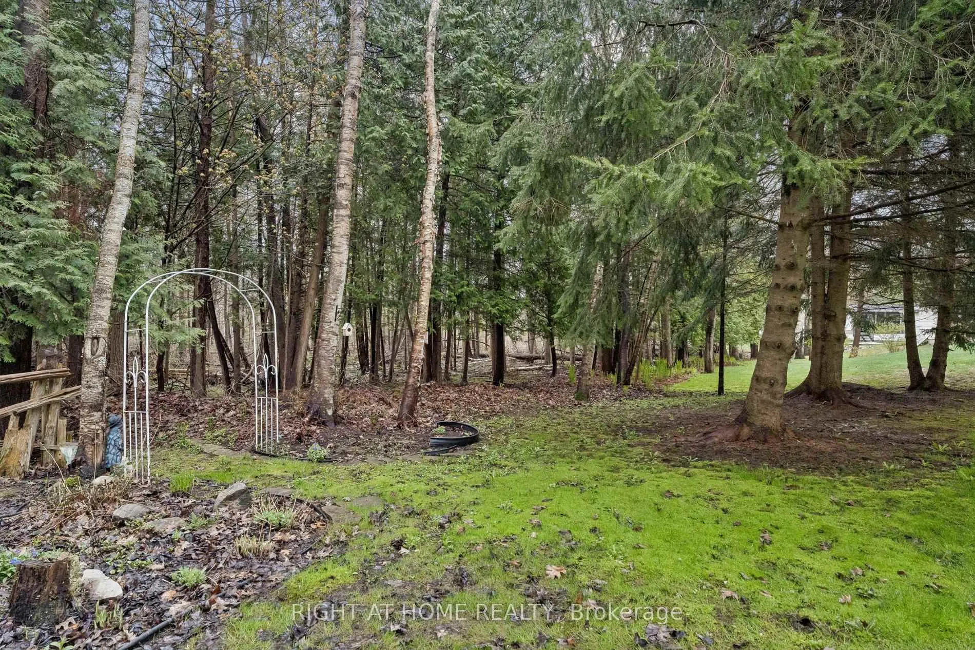 Photo 42 of 1 Allen Drive S, Wasaga Beach — HOMEH