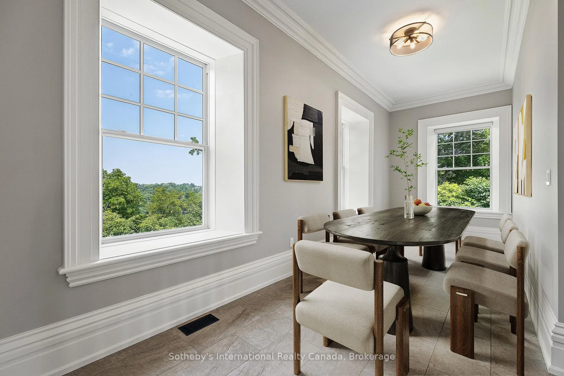 Photo 13 of 24 Barker Street, Brant, Paris — HOMEH