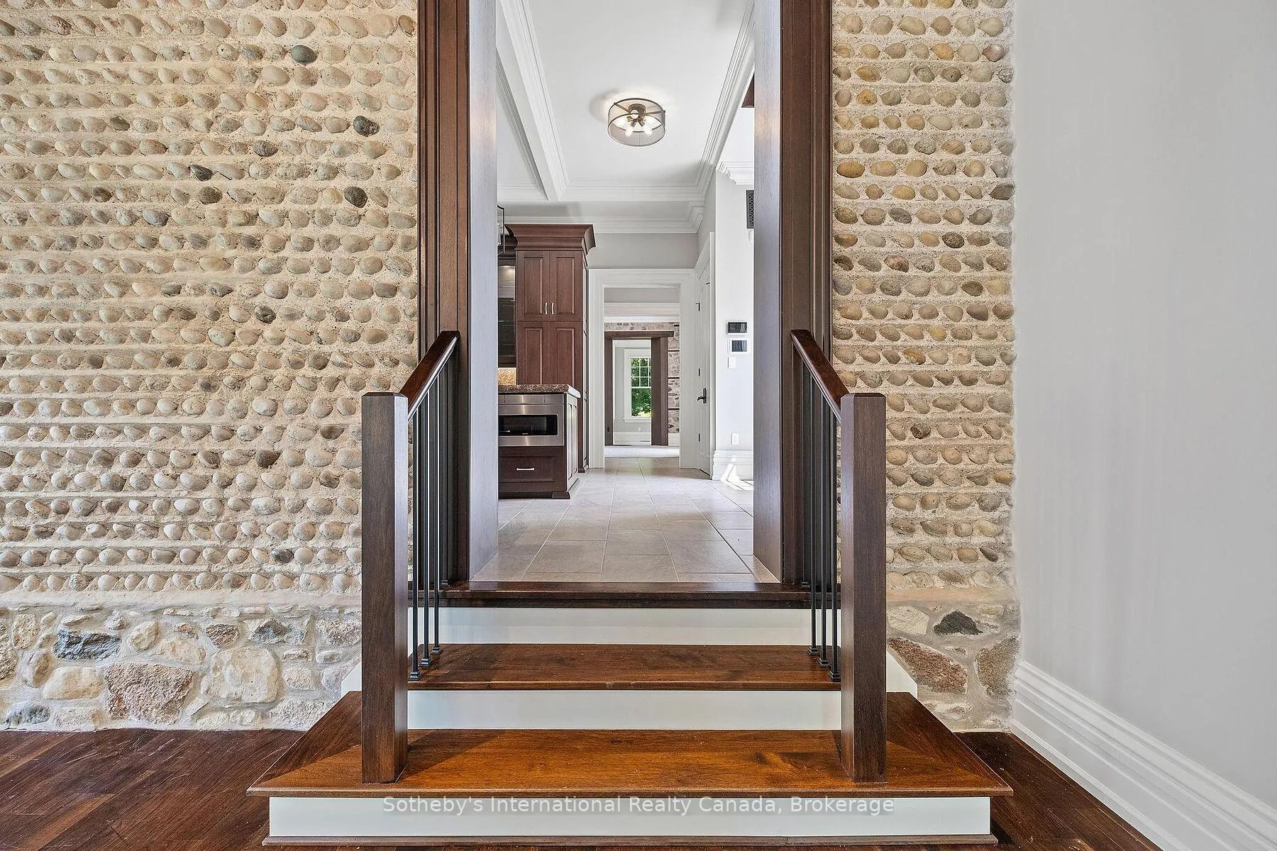 Photo 14 of 24 Barker Street, Brant, Paris — HOMEH