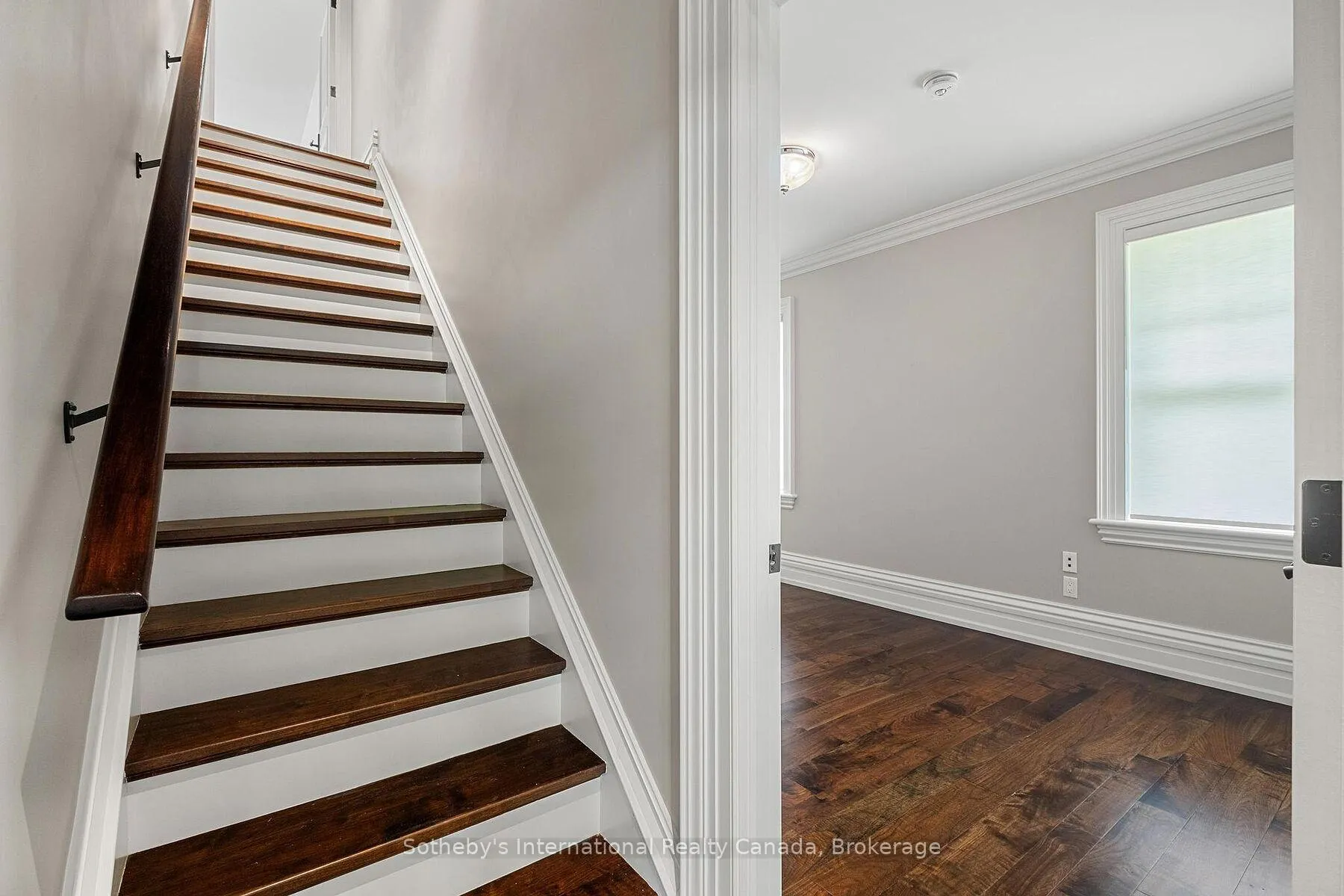 Photo 28 of 24 Barker Street, Brant, Paris — HOMEH