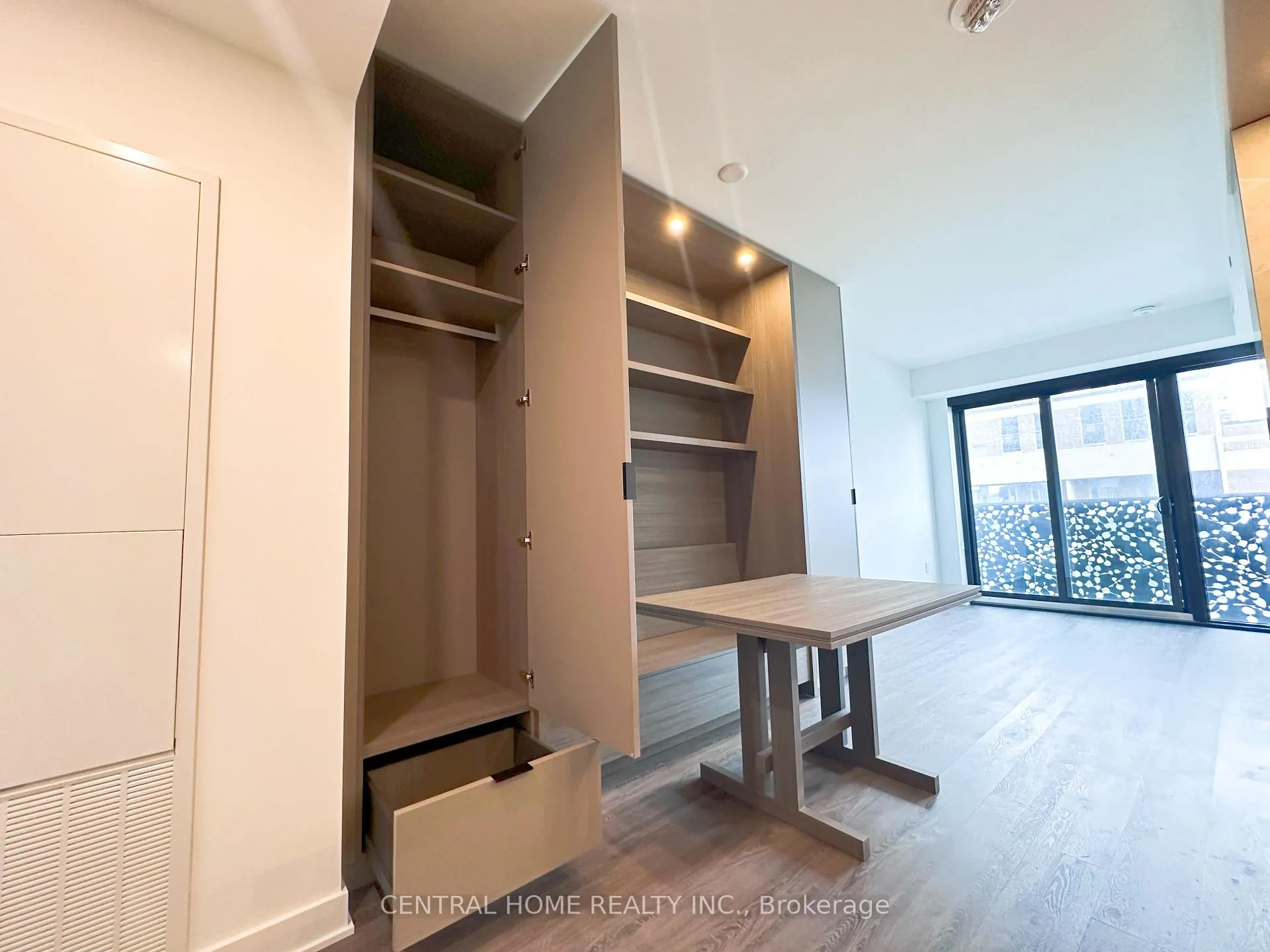 Photo 3 of Unit 2202, 55 Charles Street E, Toronto, Church-Yonge Corridor — HOMEH