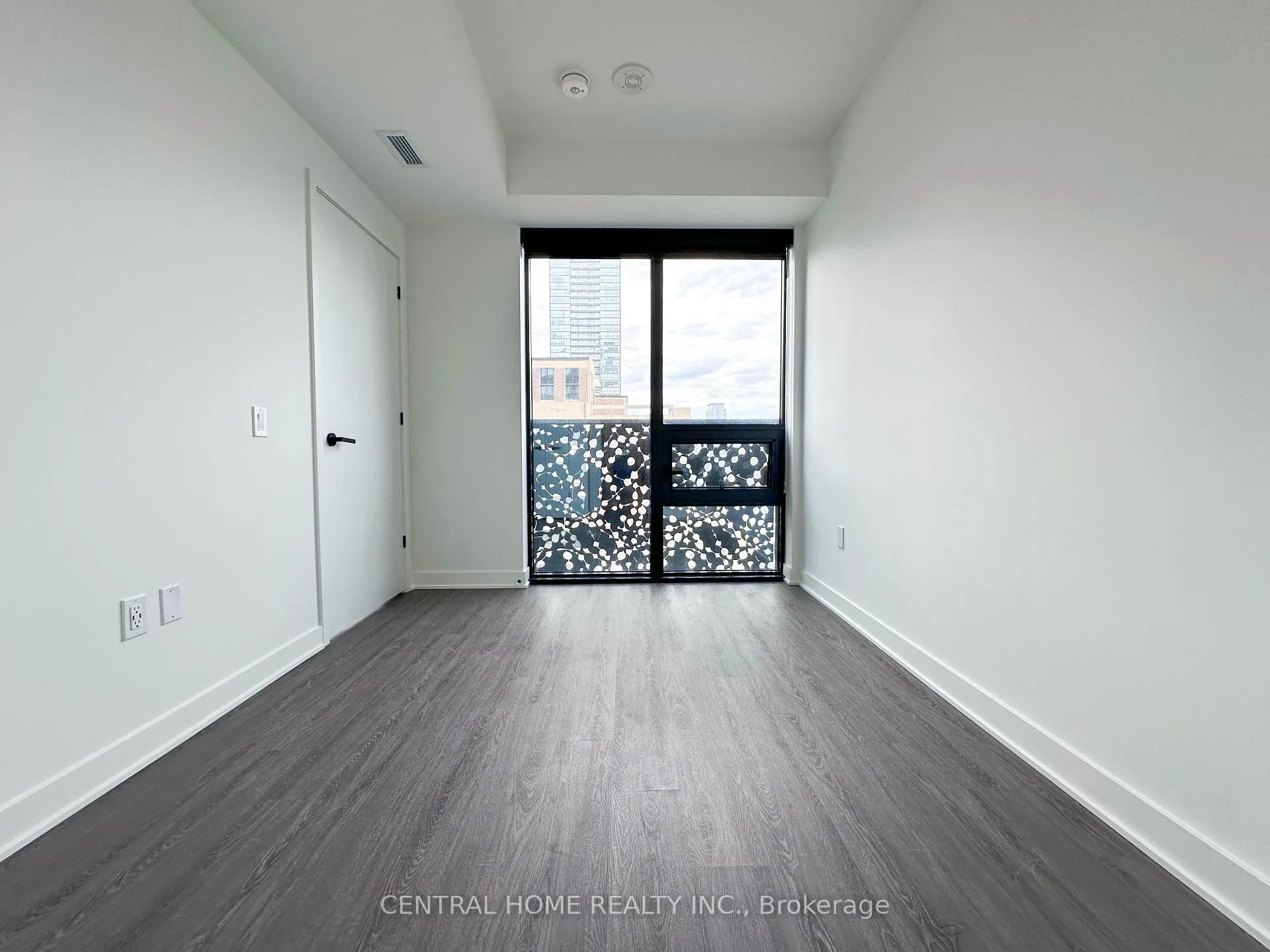 Photo 12 of Unit 2202, 55 Charles Street E, Toronto, Church-Yonge Corridor — HOMEH