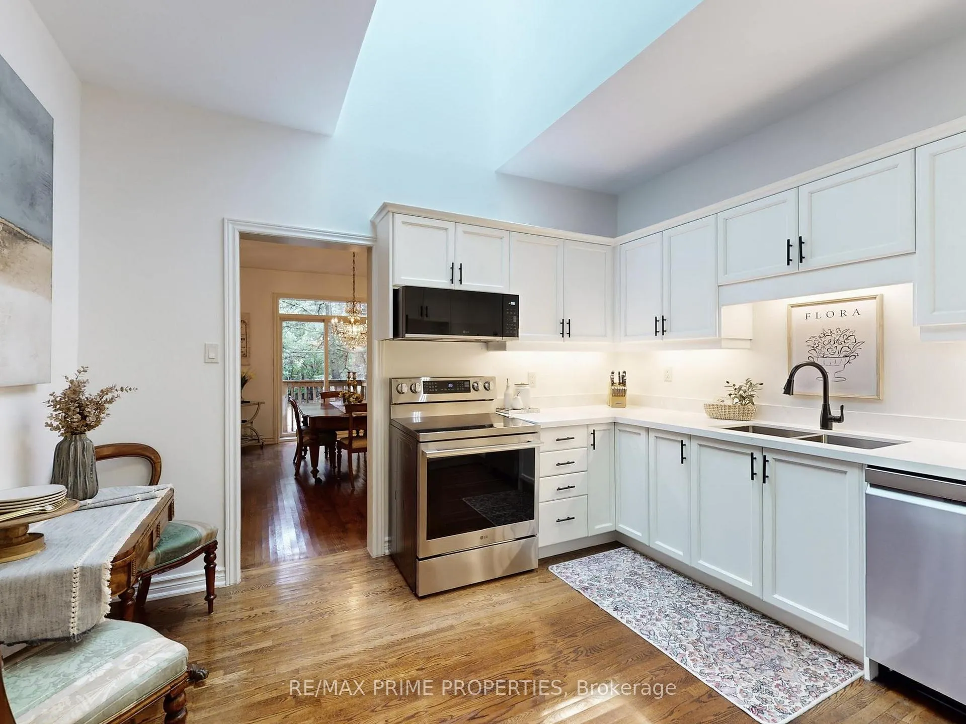 Photo 13 of 4 Colleen Bay Way, Markham, Greensborough — HOMEH