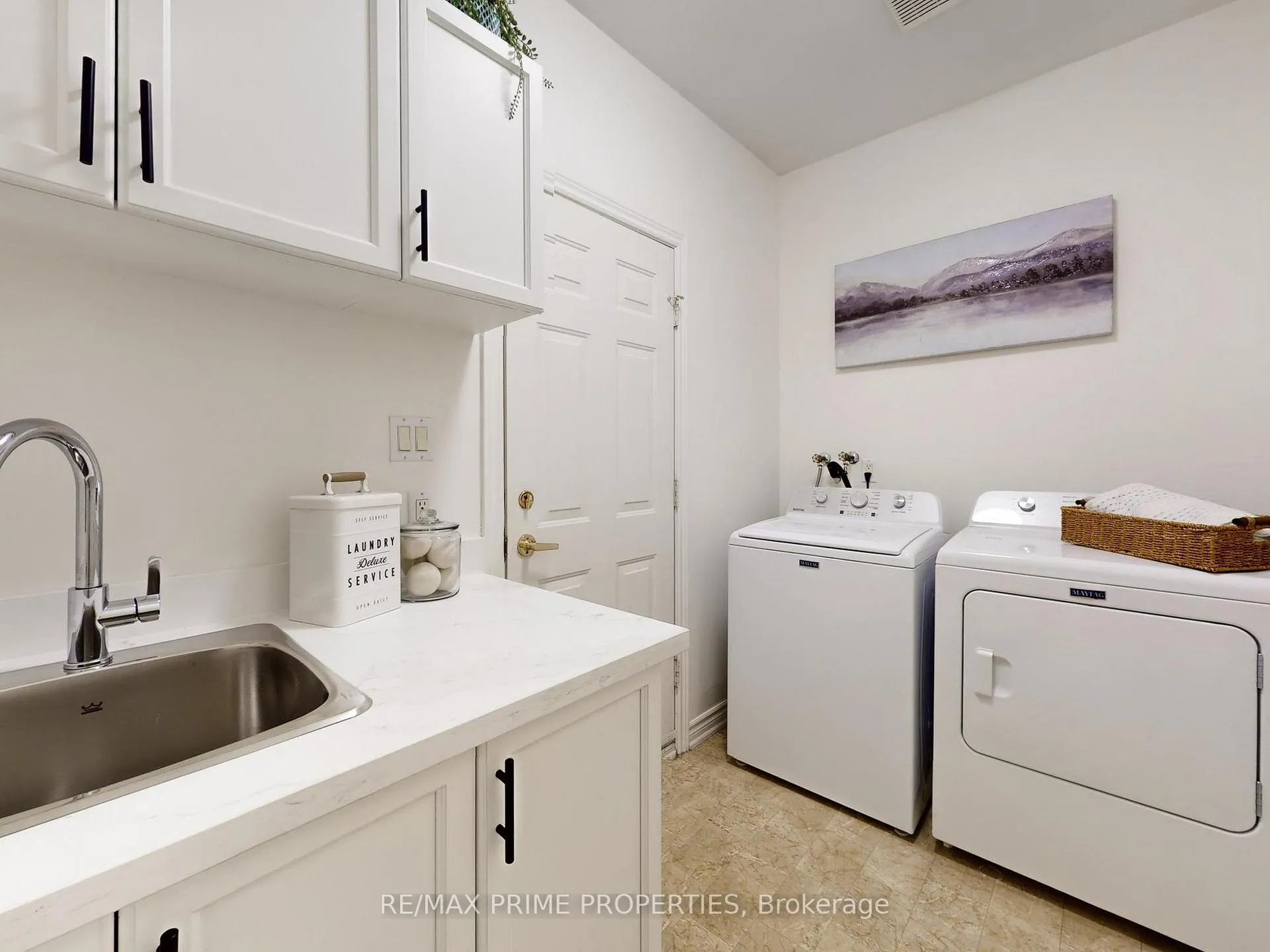 Photo 28 of 4 Colleen Bay Way, Markham, Greensborough — HOMEH