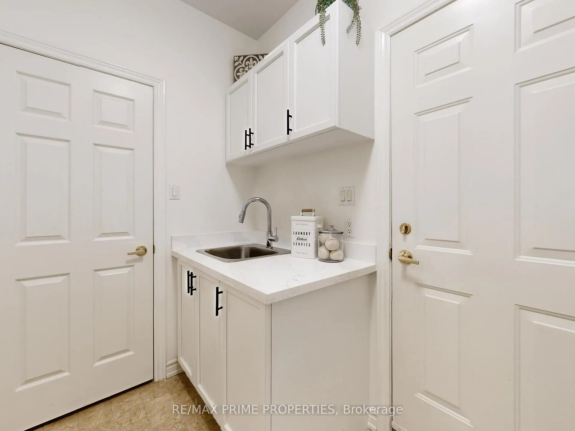 Photo 29 of 4 Colleen Bay Way, Markham, Greensborough — HOMEH