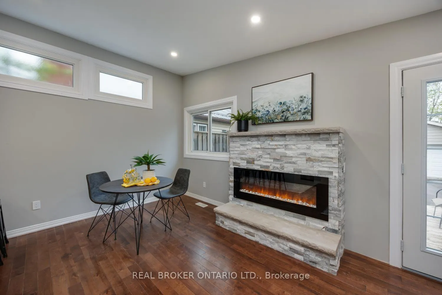Photo 30 of 234 Oshawa Boulevard N, Oshawa, O'Neill — HOMEH