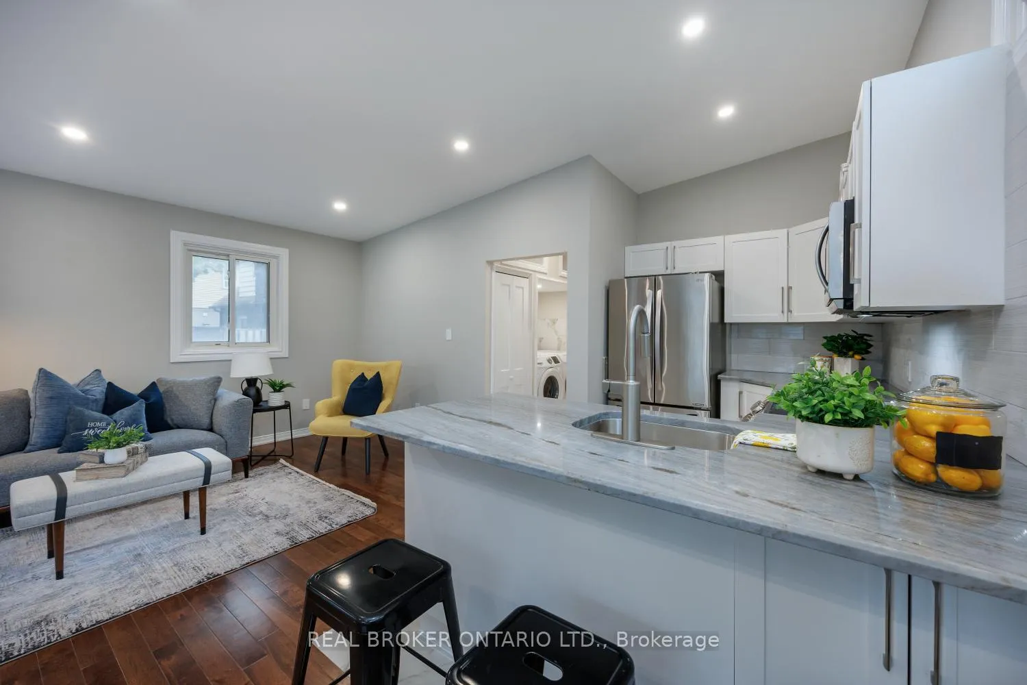 Photo 32 of 234 Oshawa Boulevard N, Oshawa, O'Neill — HOMEH