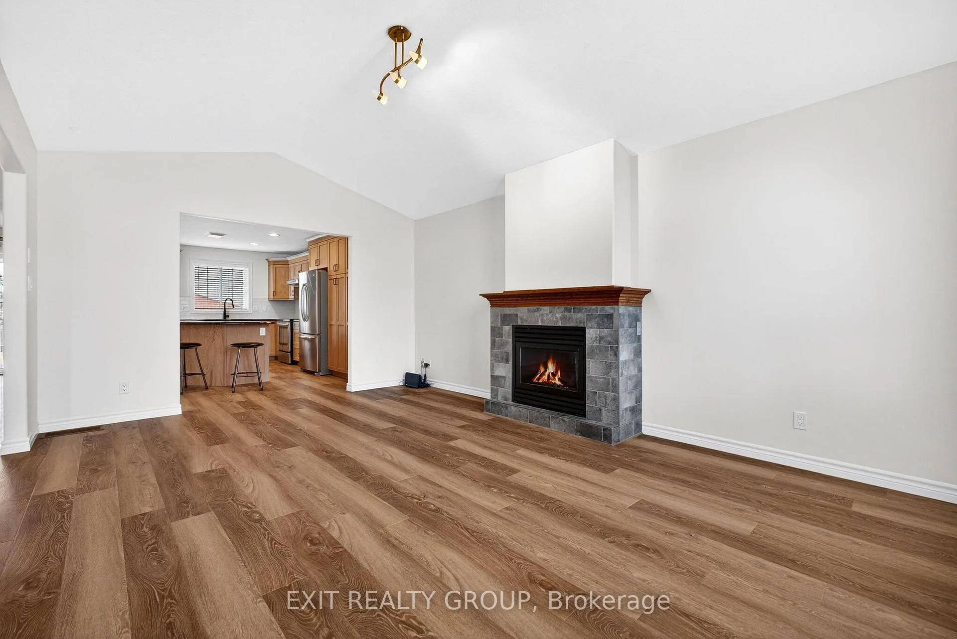 Photo 11 of 34 Belvedere Road, Quinte West, Murray Ward — HOMEH