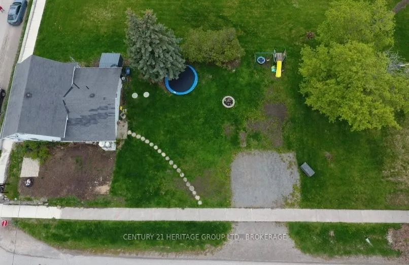 Photo 13 of 4 Water Street, Rideau Lakes, Rideau Lakes (Bastard) Twp — HOMEH