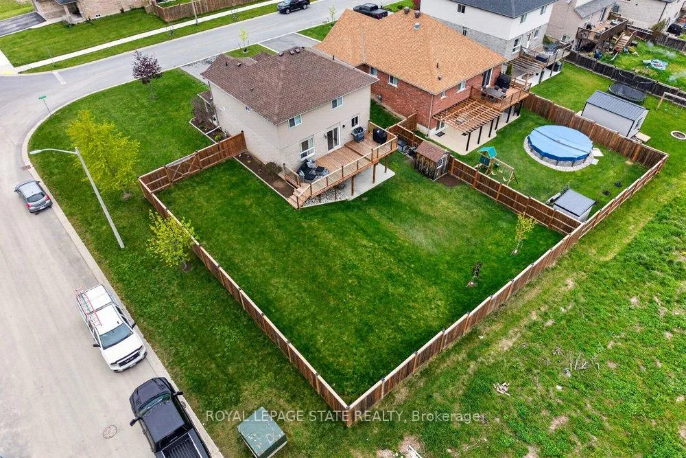 Photo 38 of 1 Hudson Drive, Haldimand — HOMEH