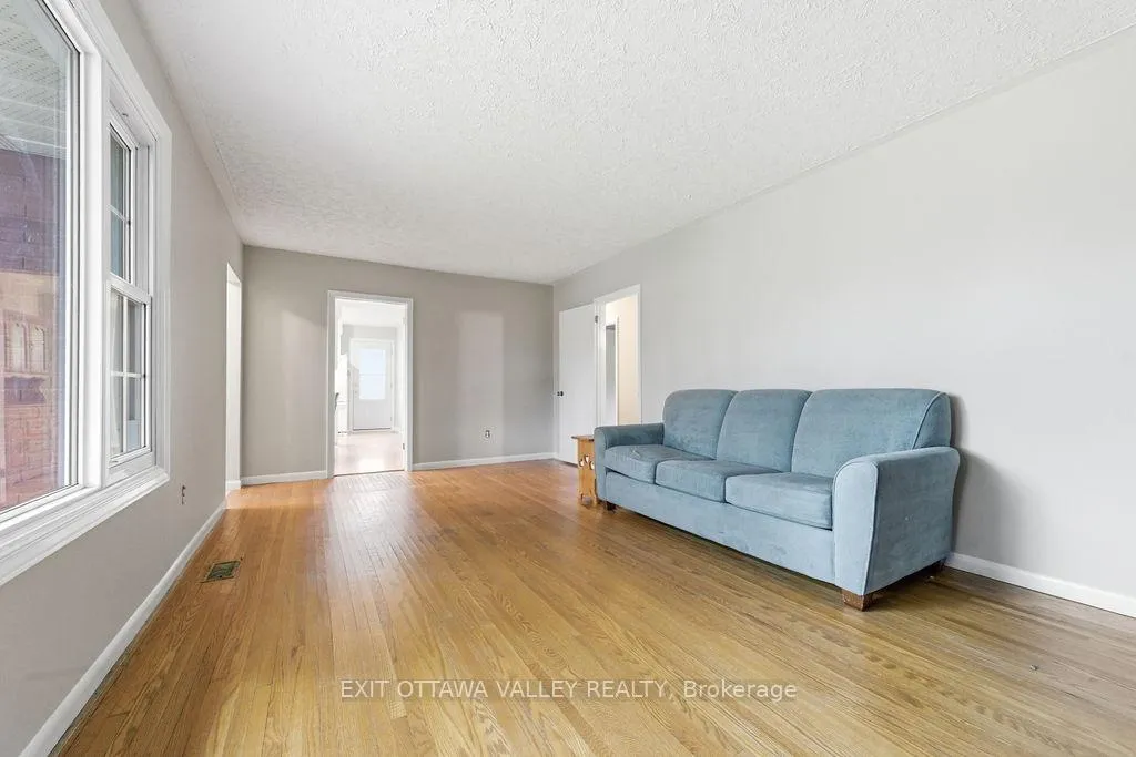 Photo 14 of 12 Claremount Road, Deep River — HOMEH